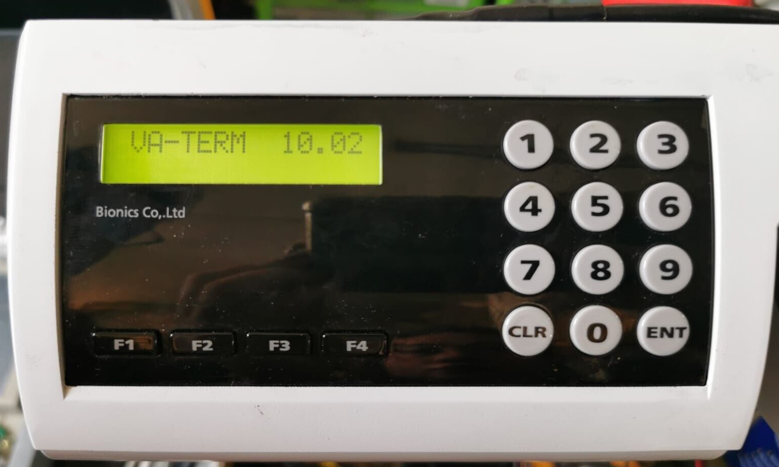Bionics VA-100 Bionics VA-100 Control System with Velbon Light D25-D TriPod 10
