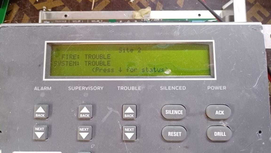 Silent Knight TR-2100 SILENT KNIGHT FARENHYT TR-2100/ECS FIRE ALARM CONTROL PANEL 2