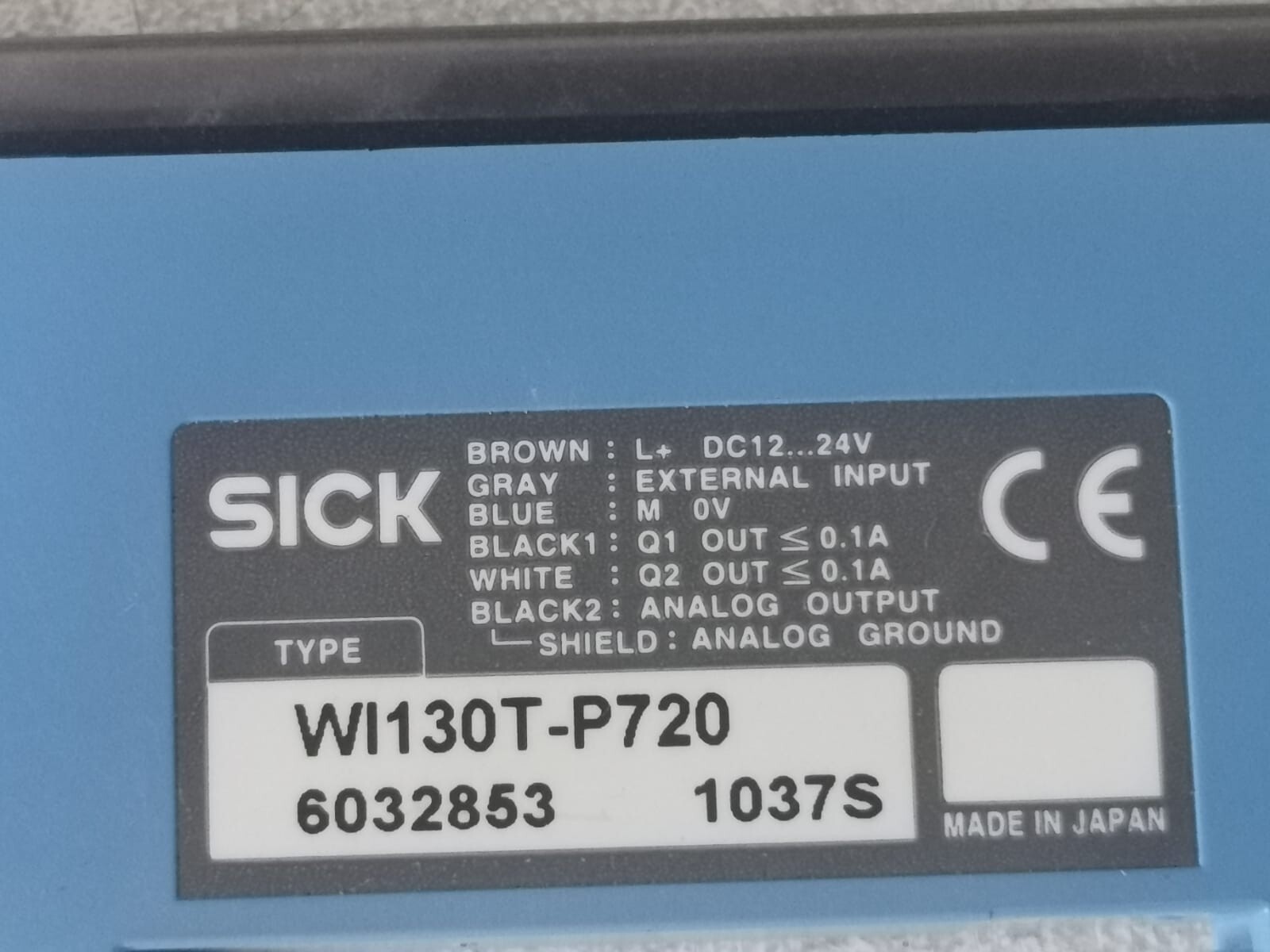 SICK WI130T-P720 SICK WI130T-P720 6032853 1037S MINIATURE PHOTOELECTRIC SENSOR 2