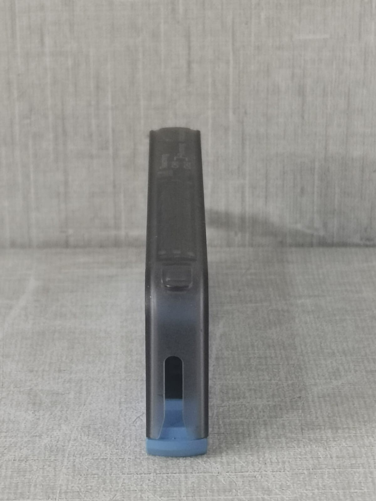 SICK WI130T-P720 SICK WI130T-P720 6032853 1037S MINIATURE PHOTOELECTRIC SENSOR 8