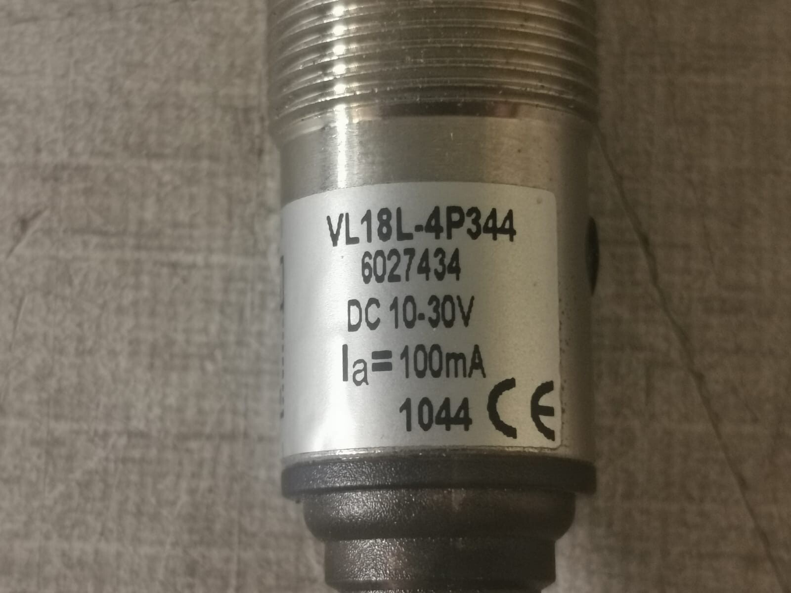 SICK VL18L-4P344 SICK VL18L-4P344 PHOTOELECTRIC SENSOR 3