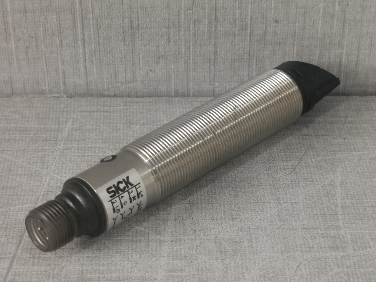SICK VL18L-4P344 PHOTOELECTRIC SENSOR