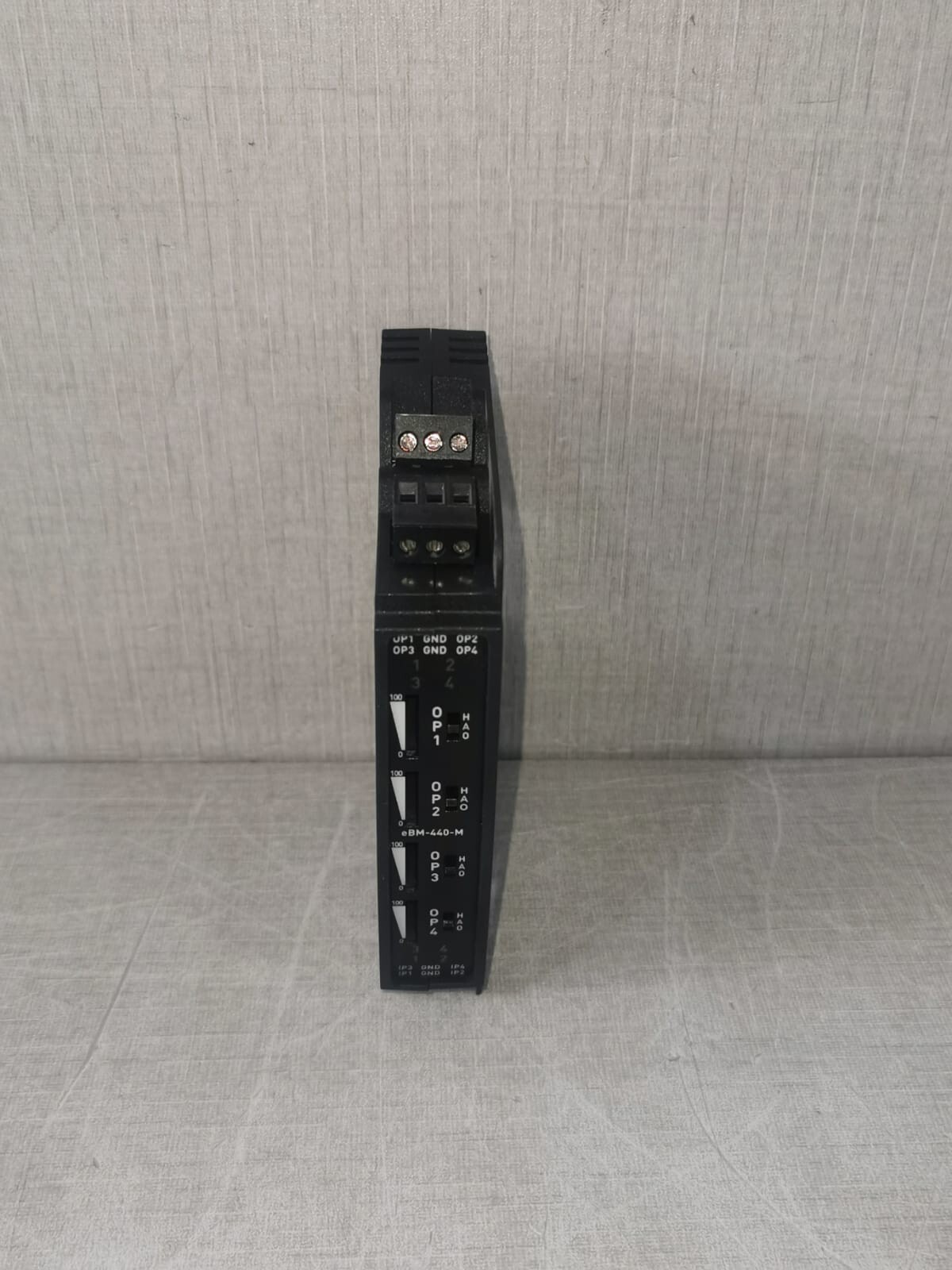 Delta Controls 375601 Delta Controls eBM-440-M EarthRight Entelibus 375601 10