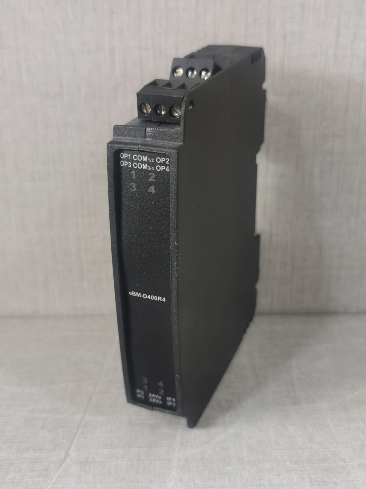 Delta Controls eBM-D400R4 Delta Controls eBM-D400R4 EarthRight Entelibus 7