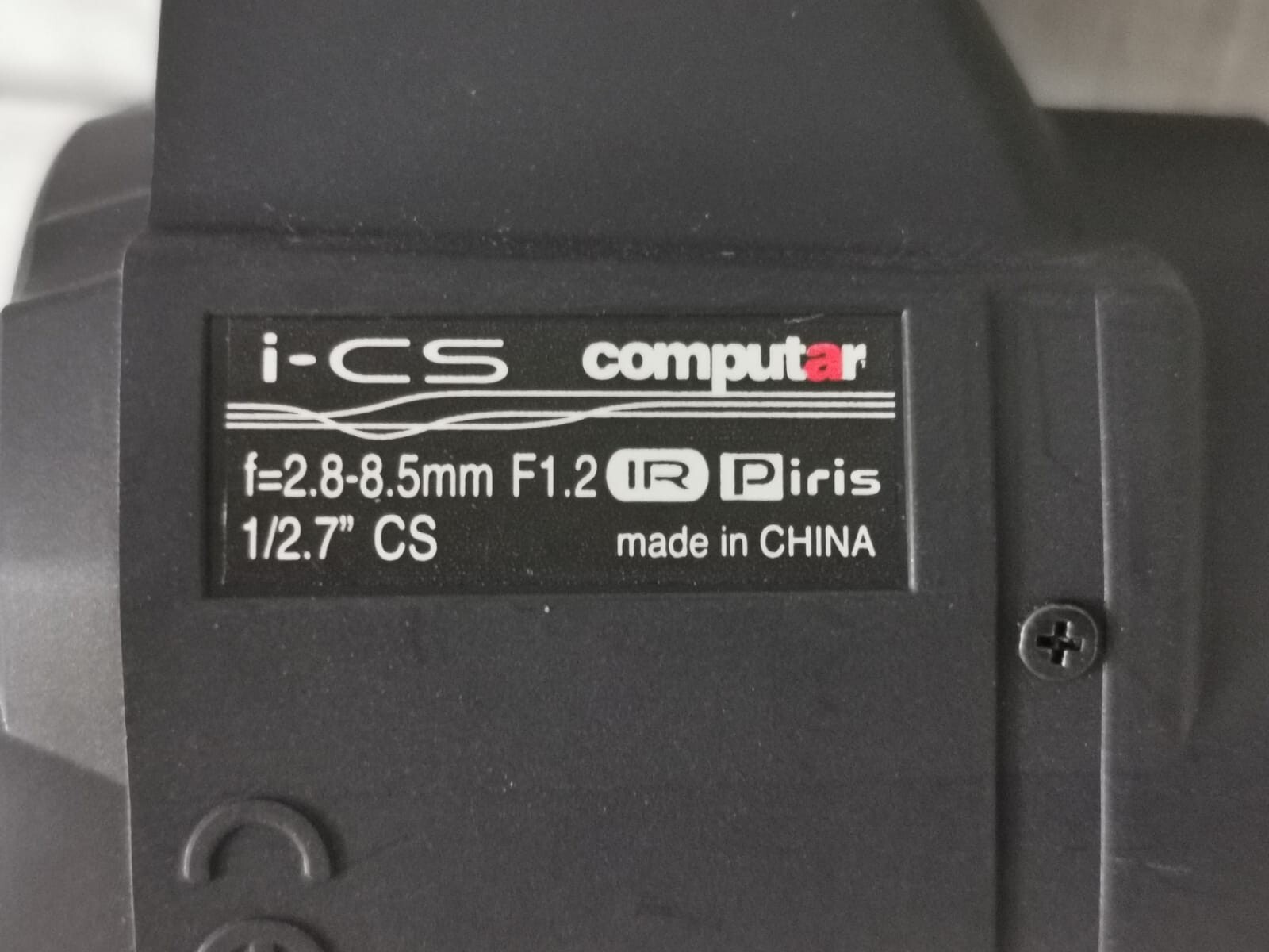 Computar 2.0 I-CS COMPUTAR LENS F-2.8-8.5MM F1.2 IR PIRIS 1/2.7"CS 3