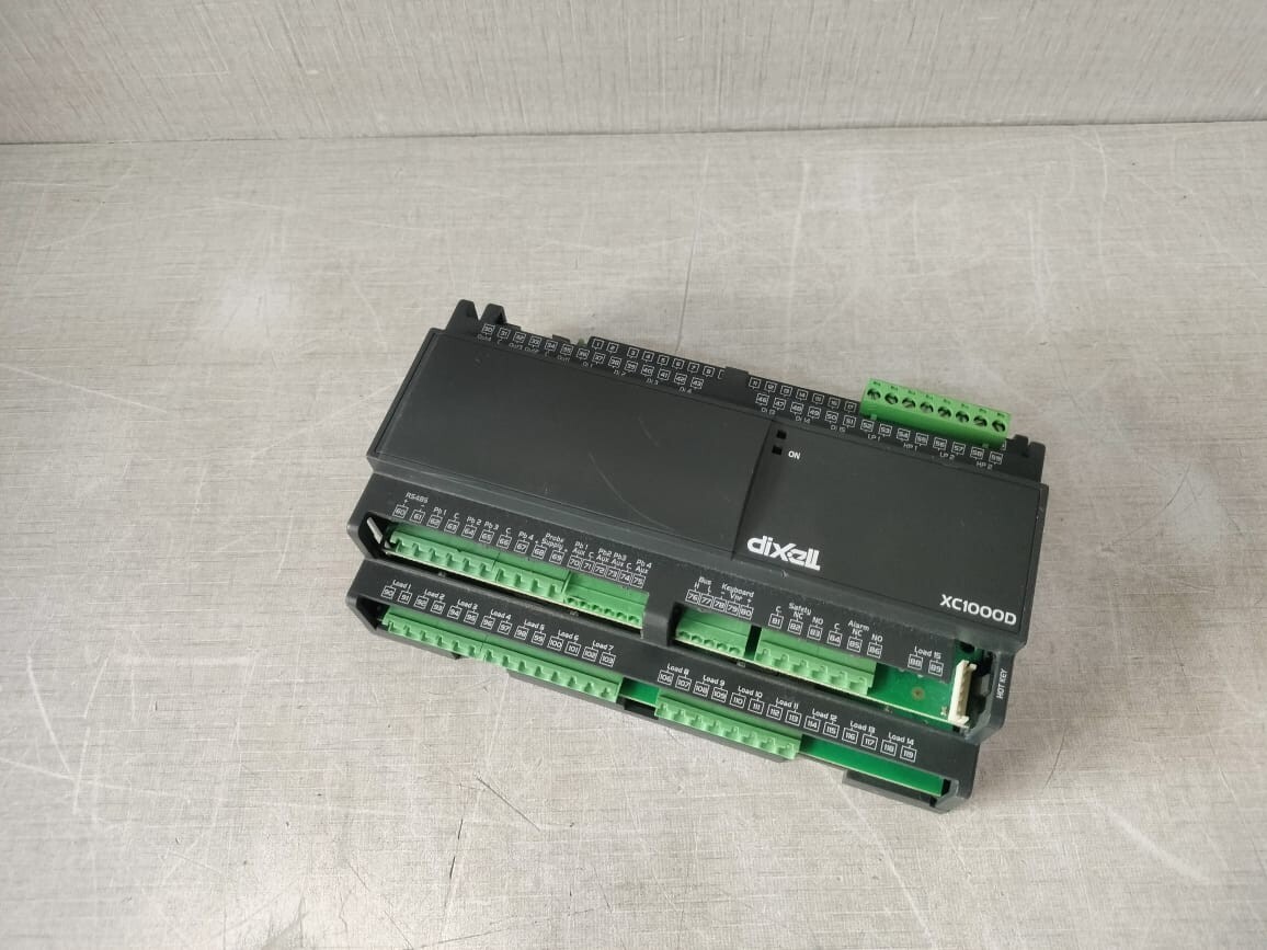 DIXELL XC1000D/ XC1011D -1B01E DIXELL XC1000D / XC1011D -1B01E T 0÷55°C TEMPERATURE CONTROLLER 8