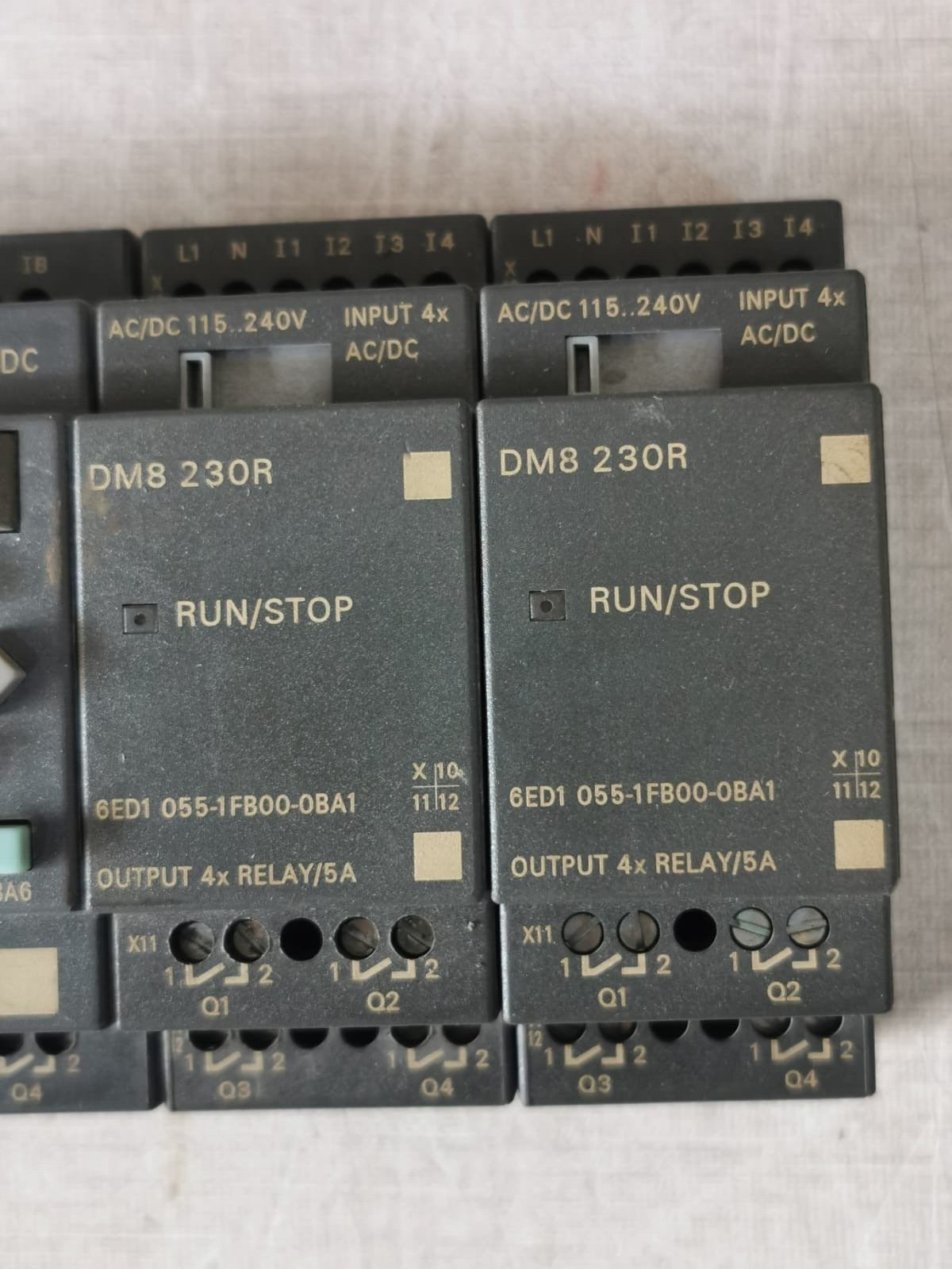 Siemens 6ED1 052-1FB00-0BA6, 6ED1 055-1FB00-0BA1 SIEMENS LOGO 230RC, 6ED1 052-1FB00-0BA6 WITH 2PCS. DM8 230R, 6ED1 055-1FB00-0BA1 5