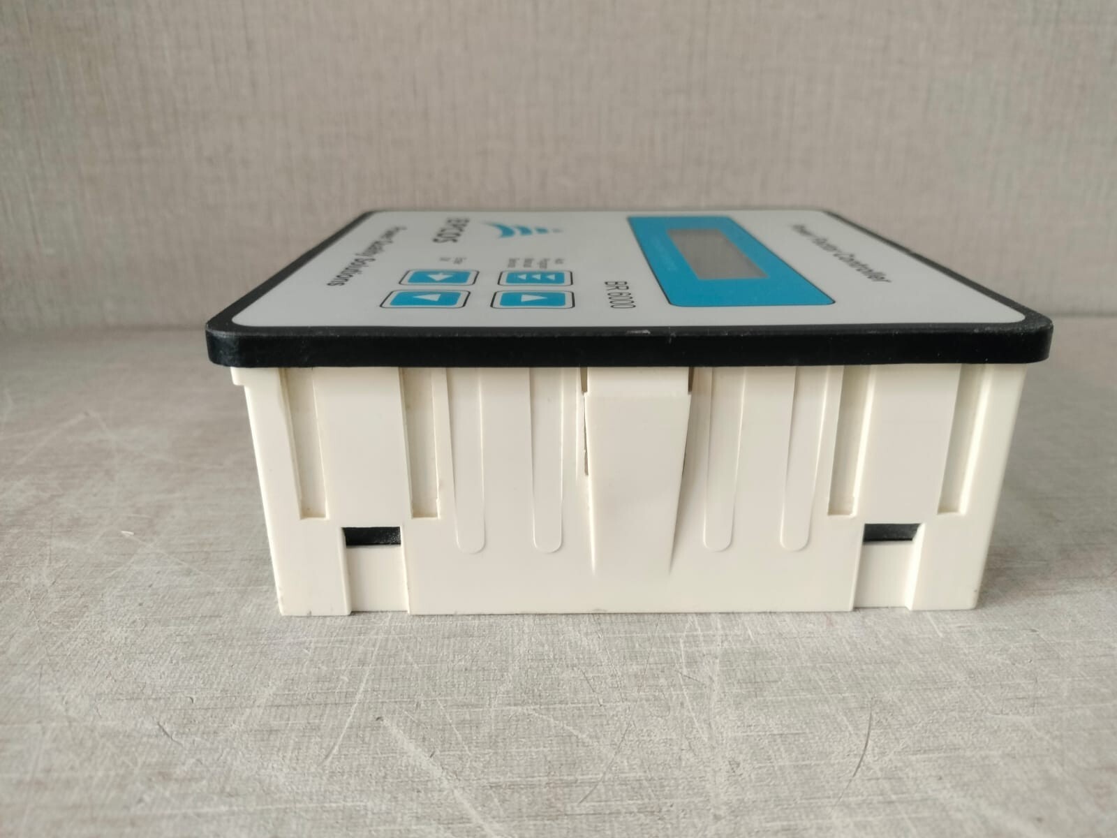 EPCOS BR6000-R12PH/ B44066-R6012-R230 EPCOS BR6000-R12PH/ B44066-R6012-R230 POWER FACTOR CONTROLLER 7