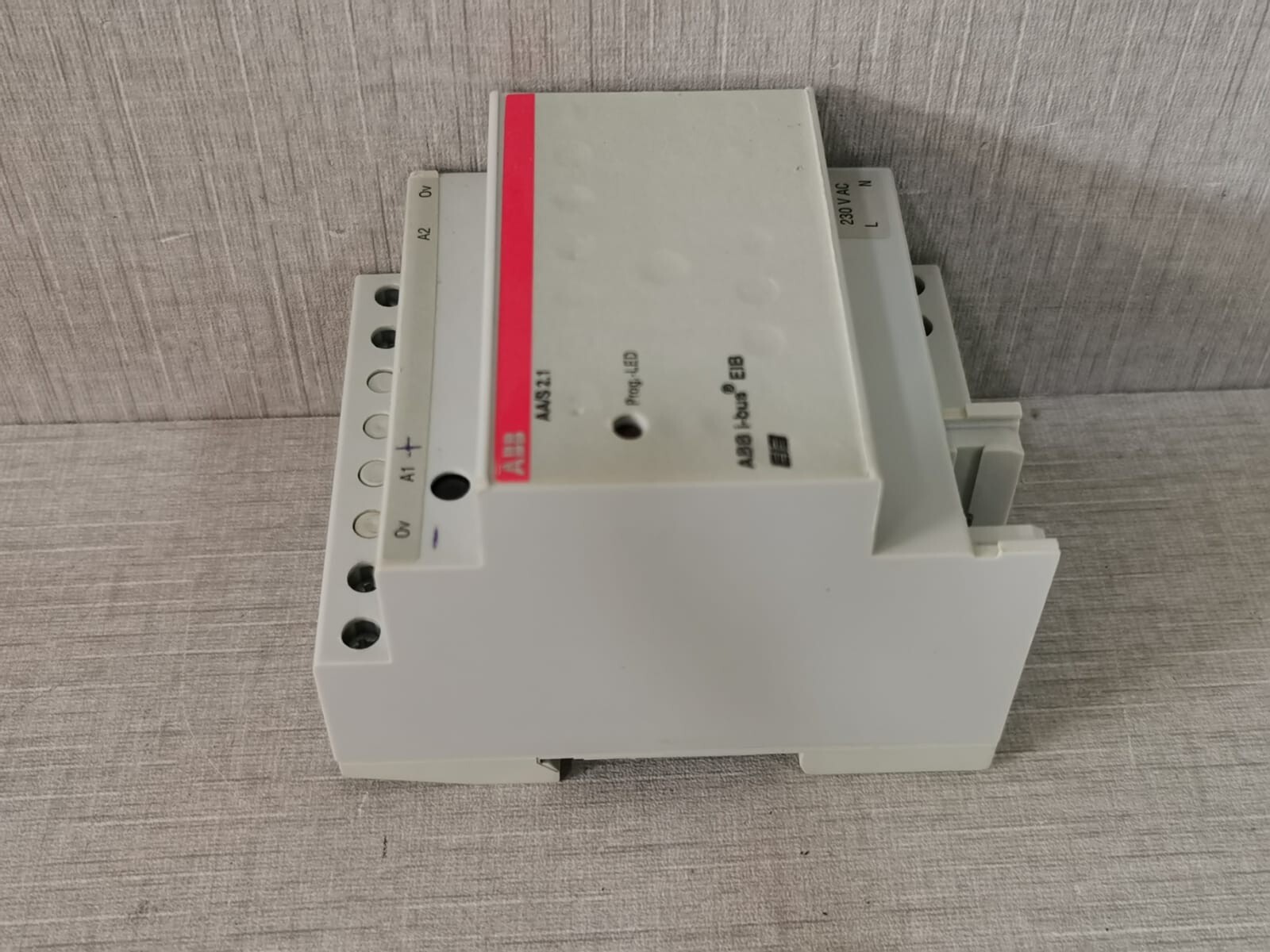 ABB GHQ 605 0055 R0011 ABB AA/S 2.1 ANALOGUE ACTUATOR 2-FOLD GHQ 605 0055 R0011 4