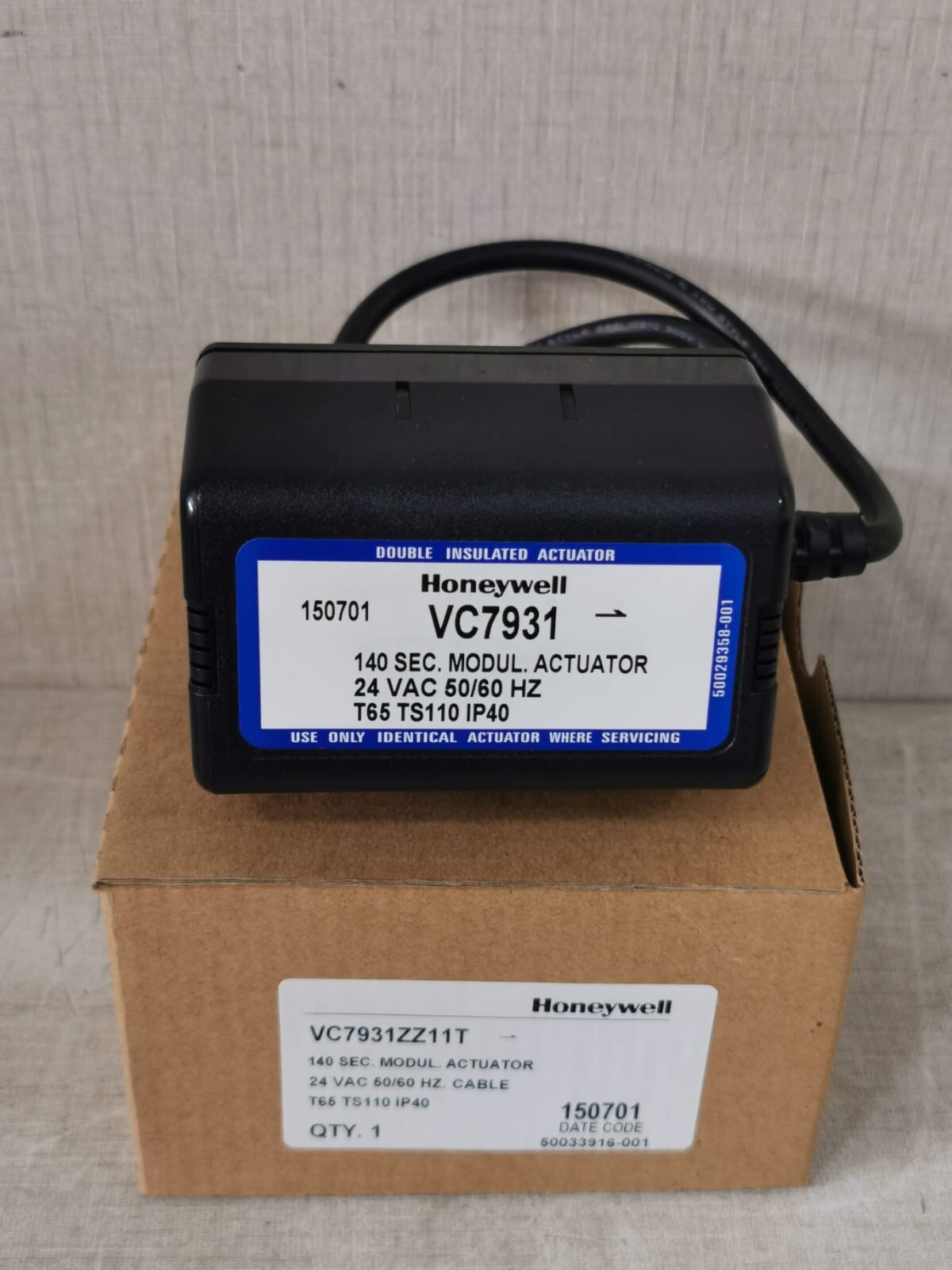 HONEYWELL VC7931/VC7931ZZ11T MODULATING VC VALVE ACTUATOR W/ CABLE