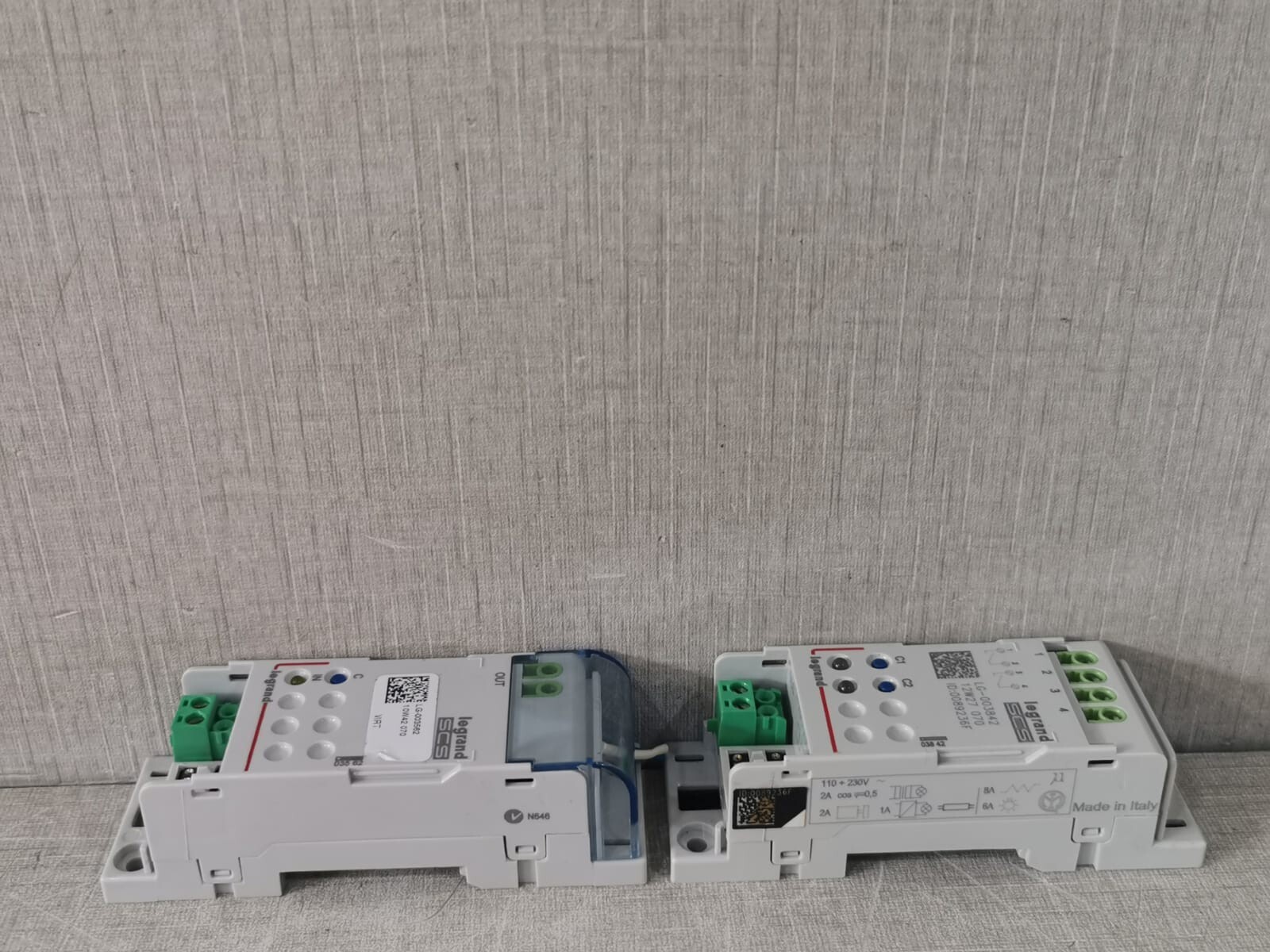 Legrand SCS 035 62 & SCS 038 42 LEGRAND SCS 035 62 2-DIN MODULES + LEGRAND SCS 038 42 SCS GATEWAY EXTENSION 5
