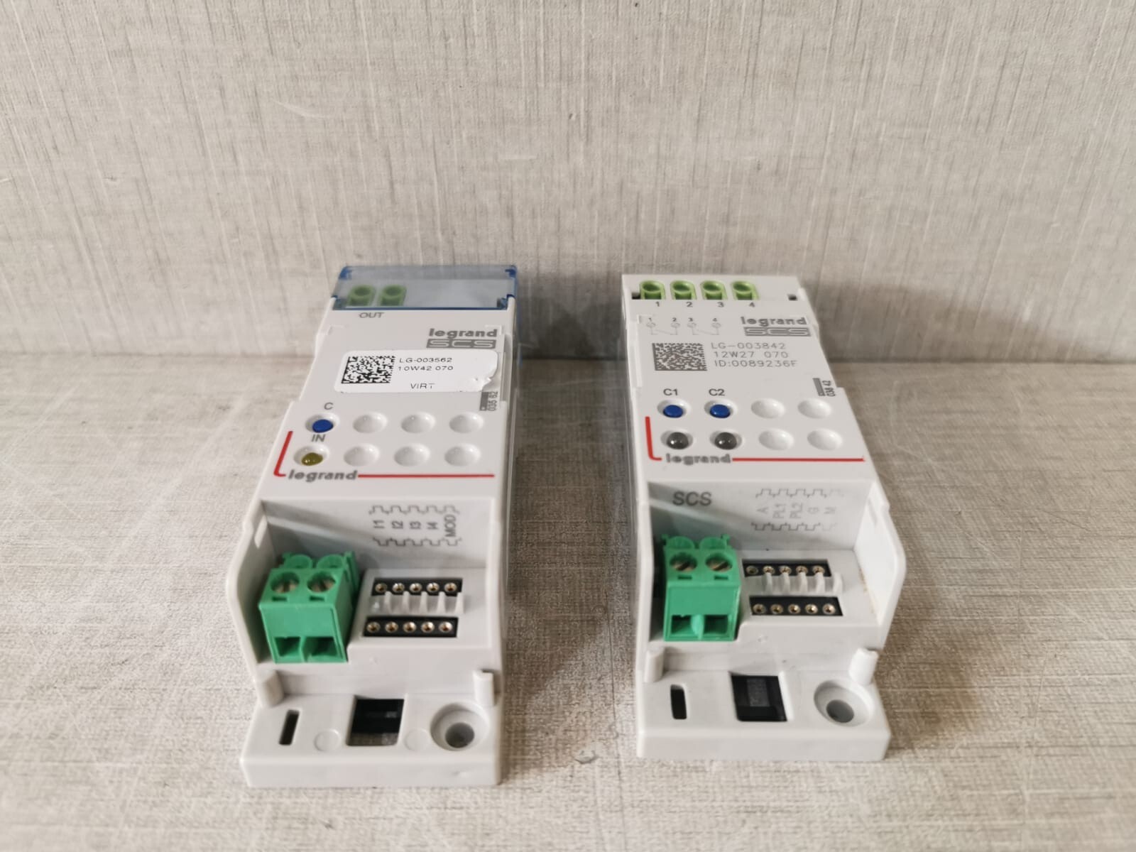Legrand SCS 035 62 & SCS 038 42 LEGRAND SCS 035 62 2-DIN MODULES + LEGRAND SCS 038 42 SCS GATEWAY EXTENSION 6