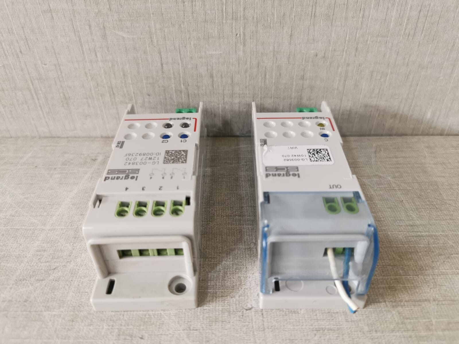 Legrand SCS 035 62 & SCS 038 42 LEGRAND SCS 035 62 2-DIN MODULES + LEGRAND SCS 038 42 SCS GATEWAY EXTENSION 7