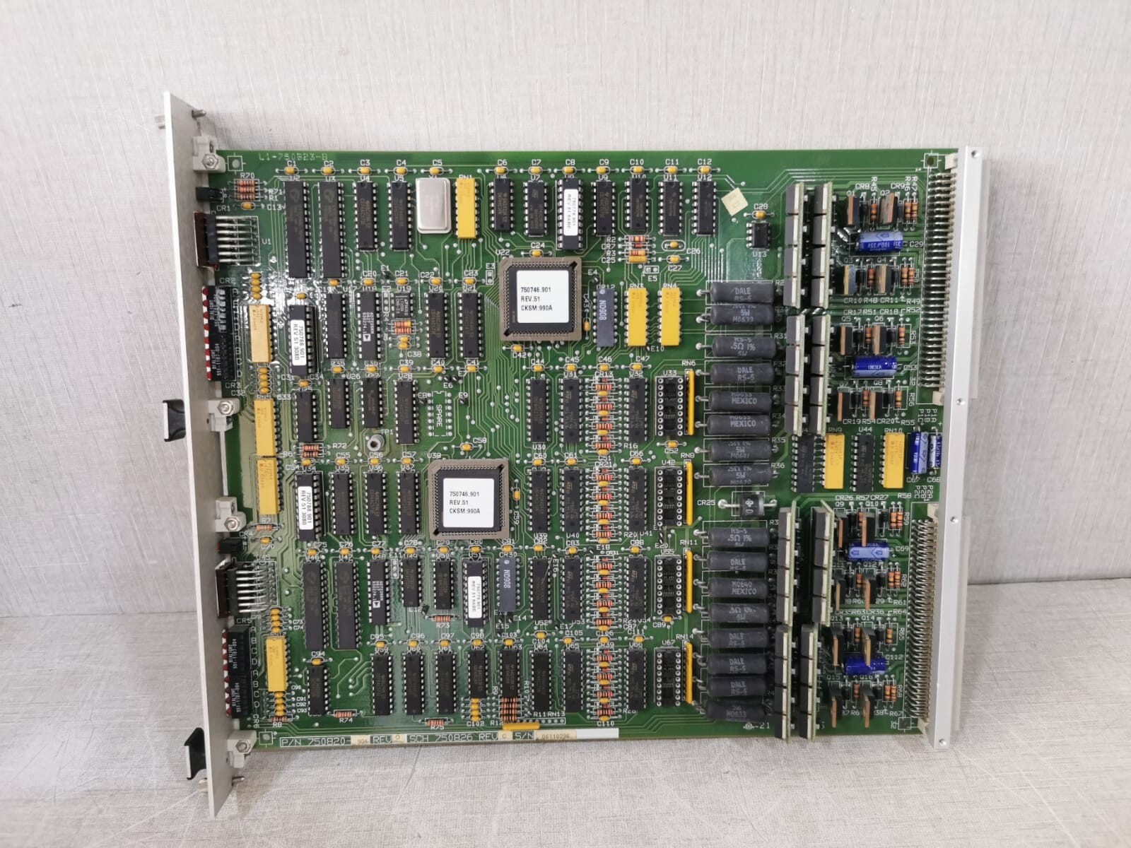 SIEMENS 750820-904 REV O /SCH 750826 REV.C MOTOR CONTROL BOARD