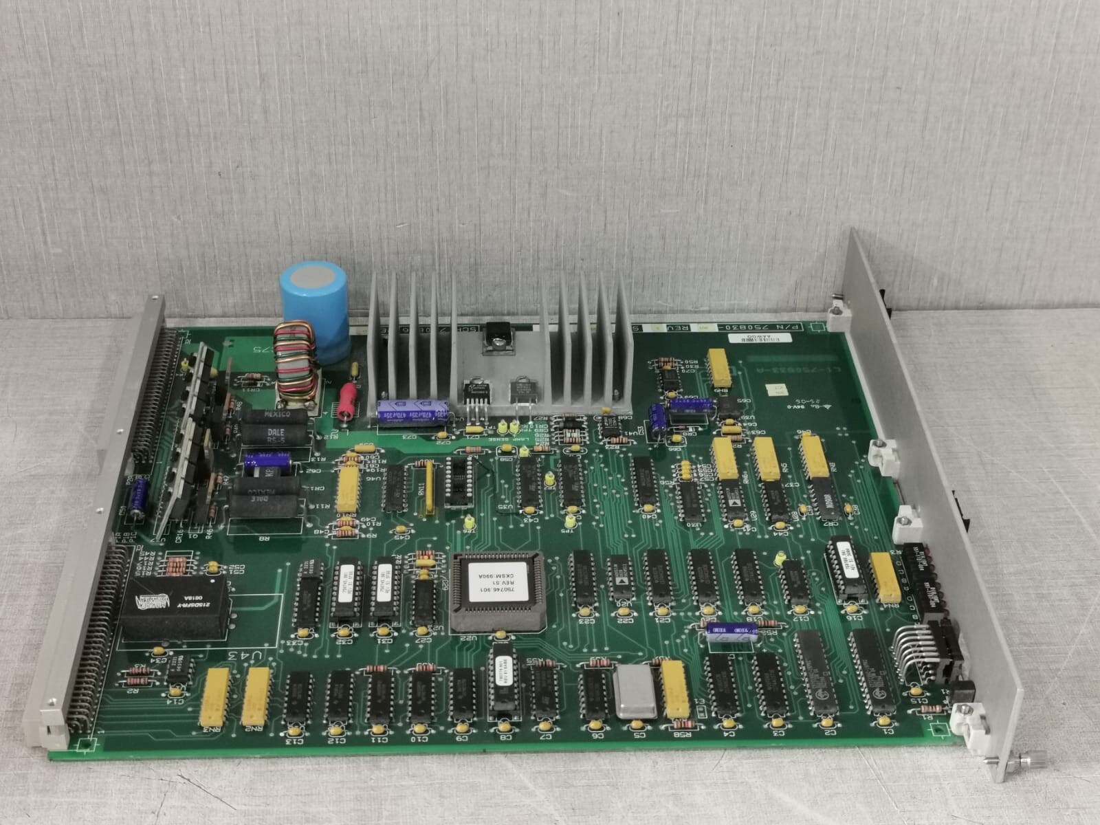 Siemens SCH 750836 REV.D SIEMENS 750830-903 REV.S /SCH 750836 REV.D PHOTOMETER CONTROL BOARD 10