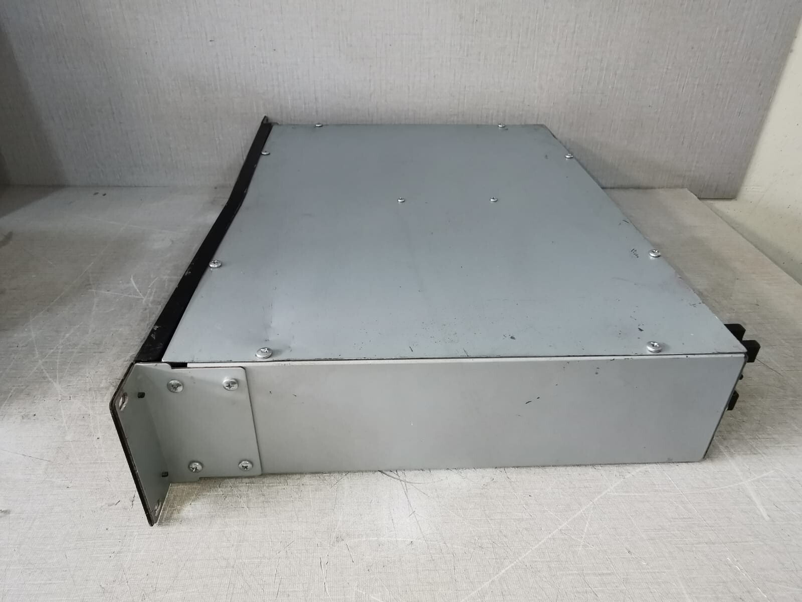 TOA CORPORATION VP-2421 TOA VP-2421 Power Amplifier 1x420W 9