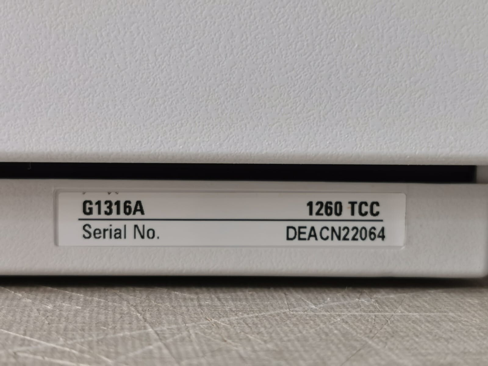 Agilent Technologies G1316A Agilent 1260 Infinity G1316A Column Compartment 3