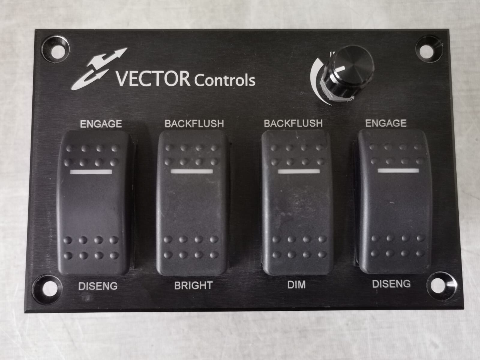 VECTOR CONTROLS 050806-867 VECTOR CONTROLS Clutch Panel 3 Part No: 050806-867 2