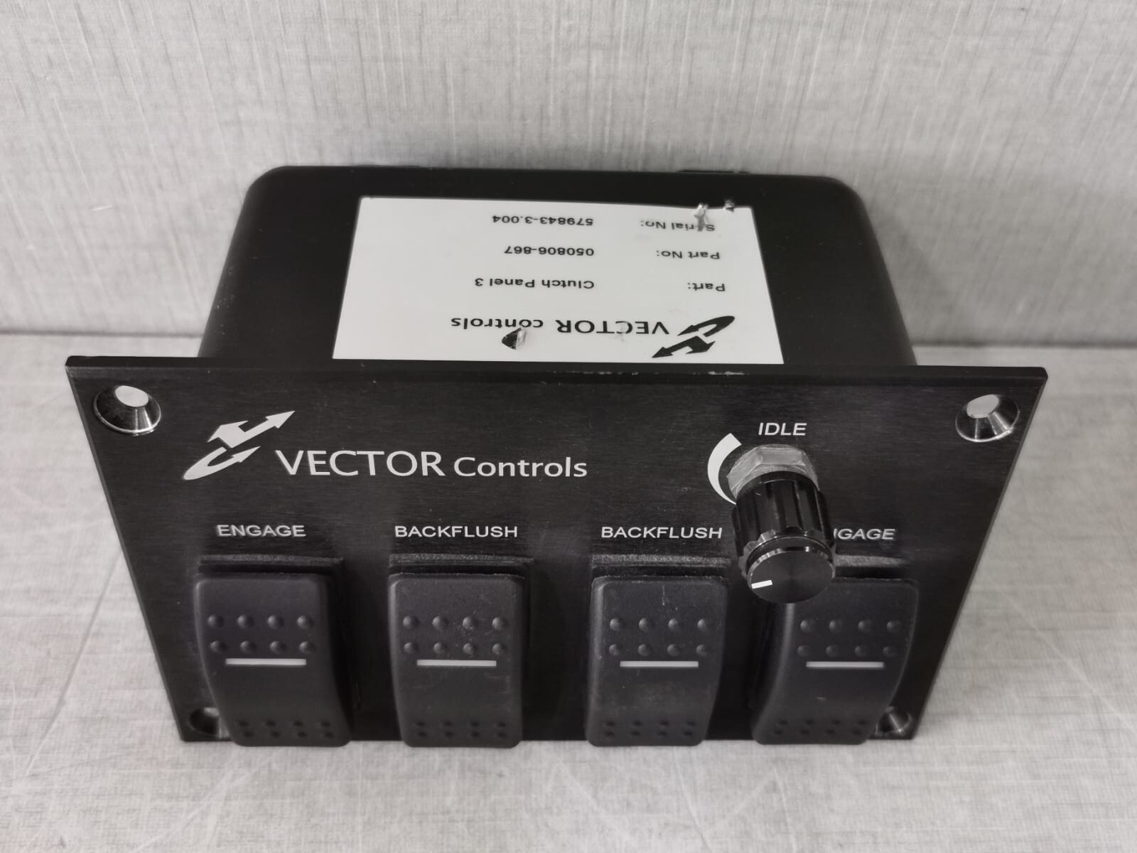 VECTOR CONTROLS 050806-867 VECTOR CONTROLS Clutch Panel 3 Part No: 050806-867 3