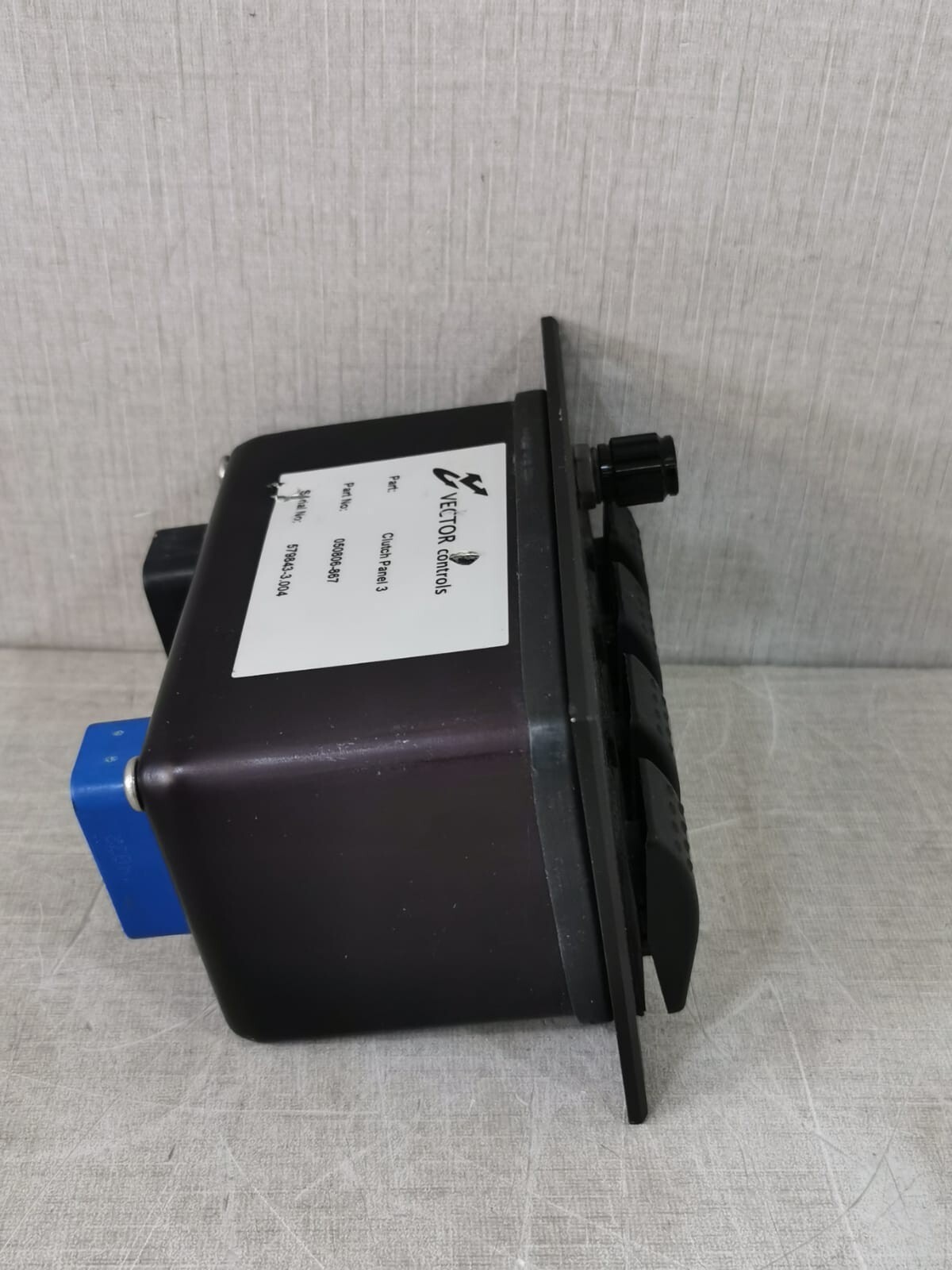 VECTOR CONTROLS 050806-867 VECTOR CONTROLS Clutch Panel 3 Part No: 050806-867 10