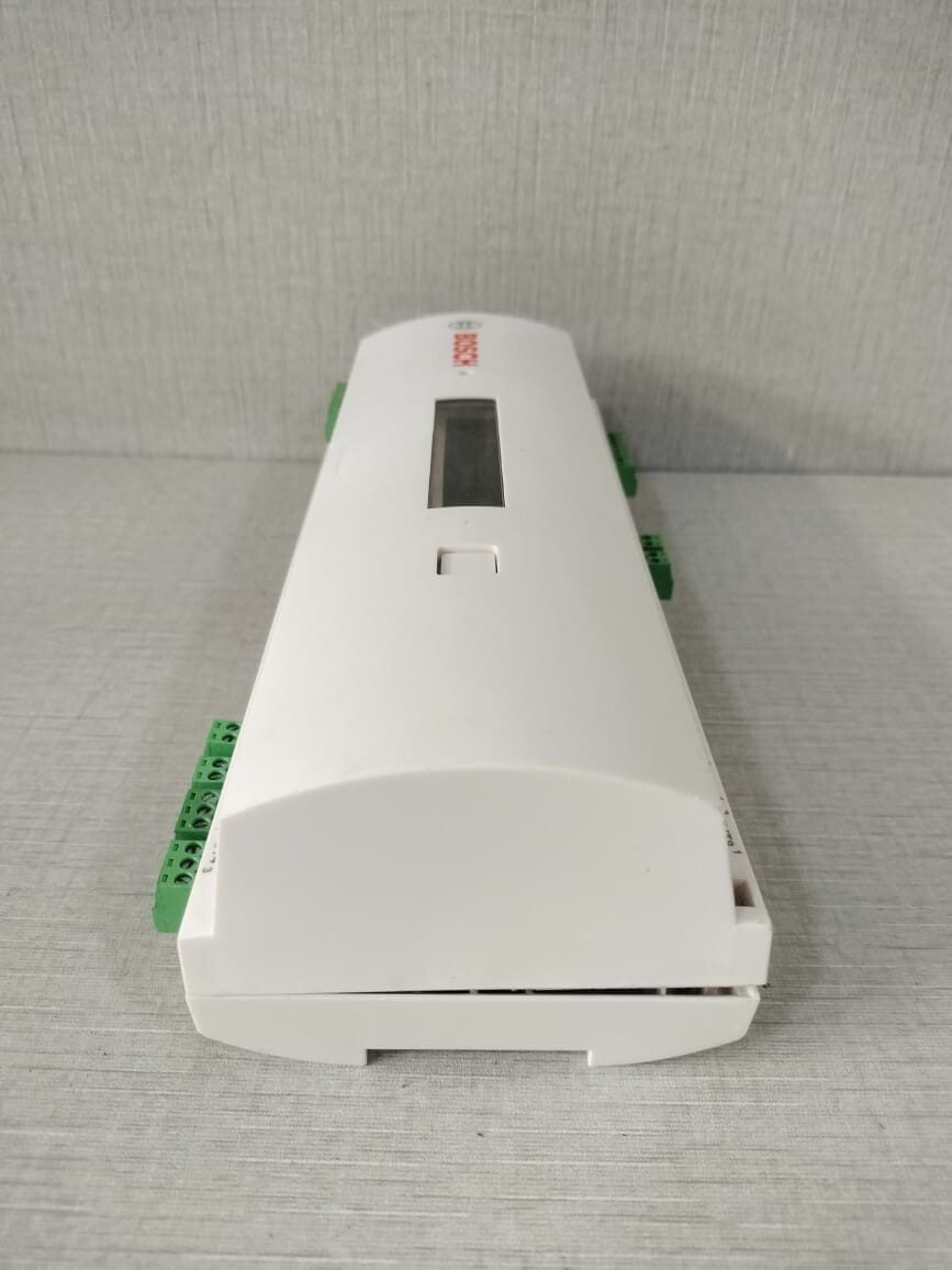 Bosch APC-AMC2-4WCF BOSCH APC-AMC2-4WCF CONTROL PANEL - BROKEN CASE 6