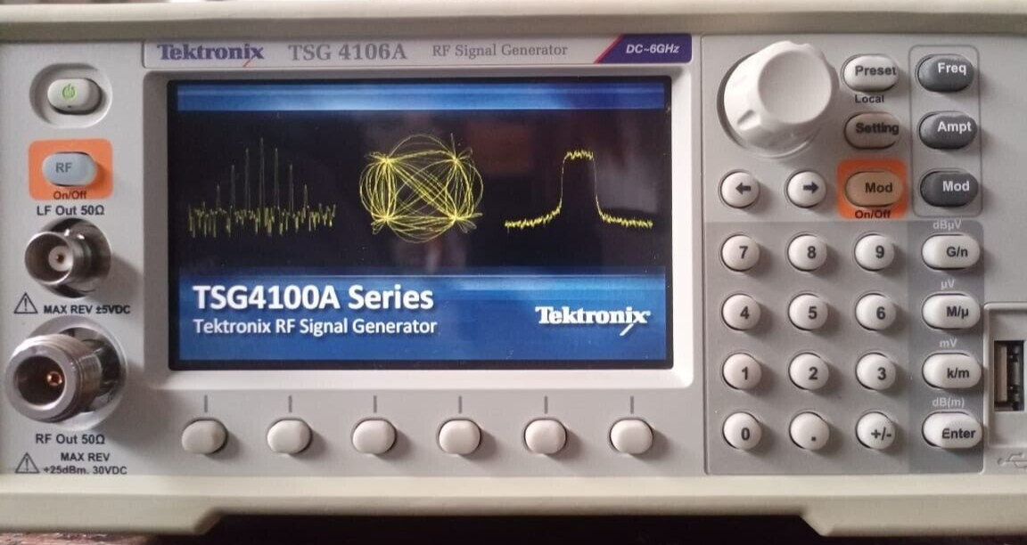 Tektronix TSG4106A Tektronix TSG 4106A / TSG4106A B030471 RF Signal Generator 2