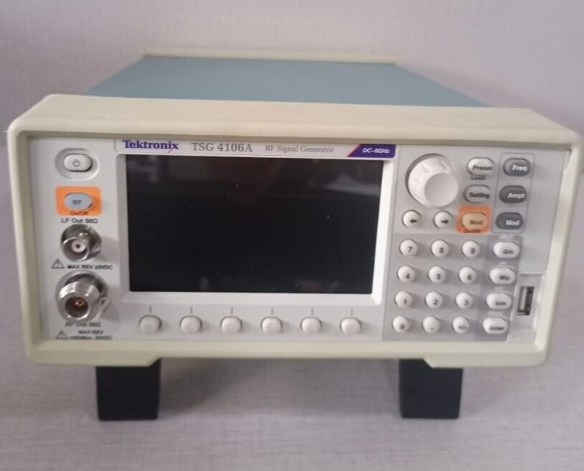 Tektronix TSG4106A Tektronix TSG 4106A / TSG4106A B030471 RF Signal Generator 8