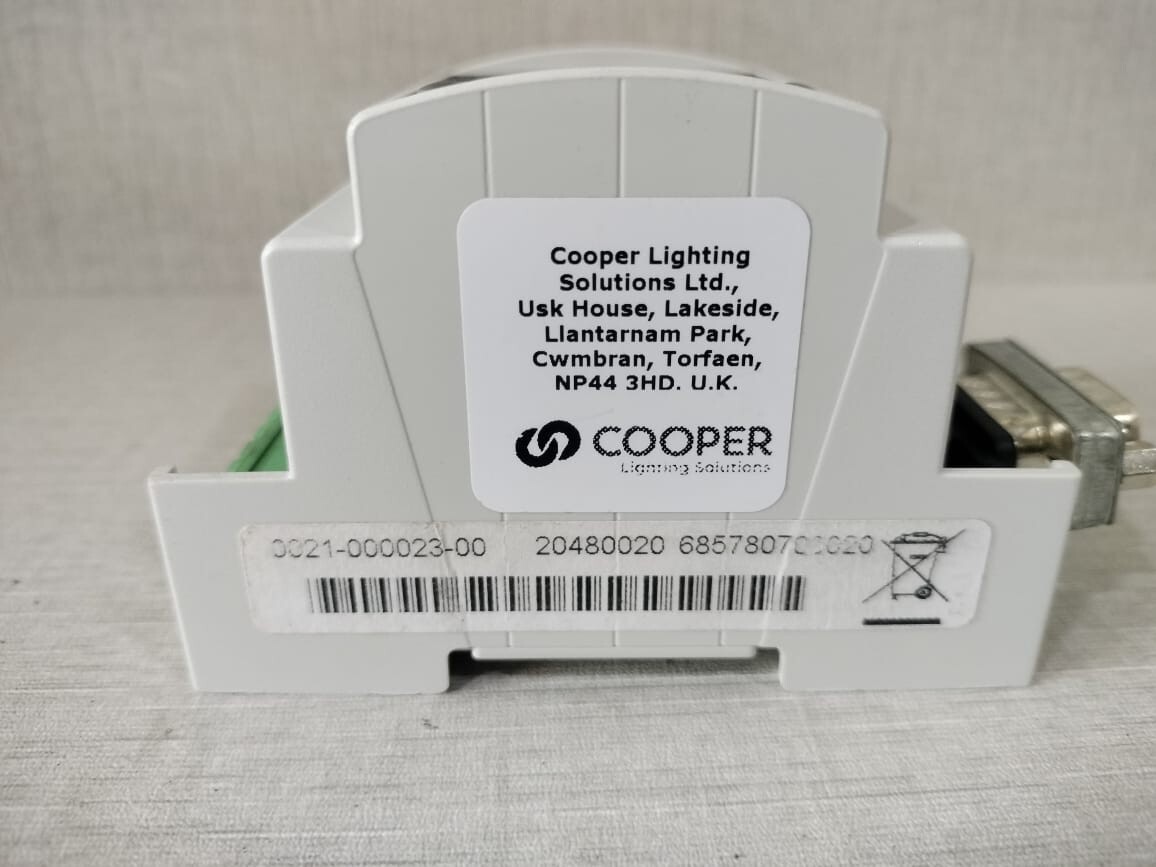 Cooper Crouse-Hinds SI-2-D COOPER LIGHTING SOLUTIONS SI-2-D SYSTEM INTEGRATOR 8