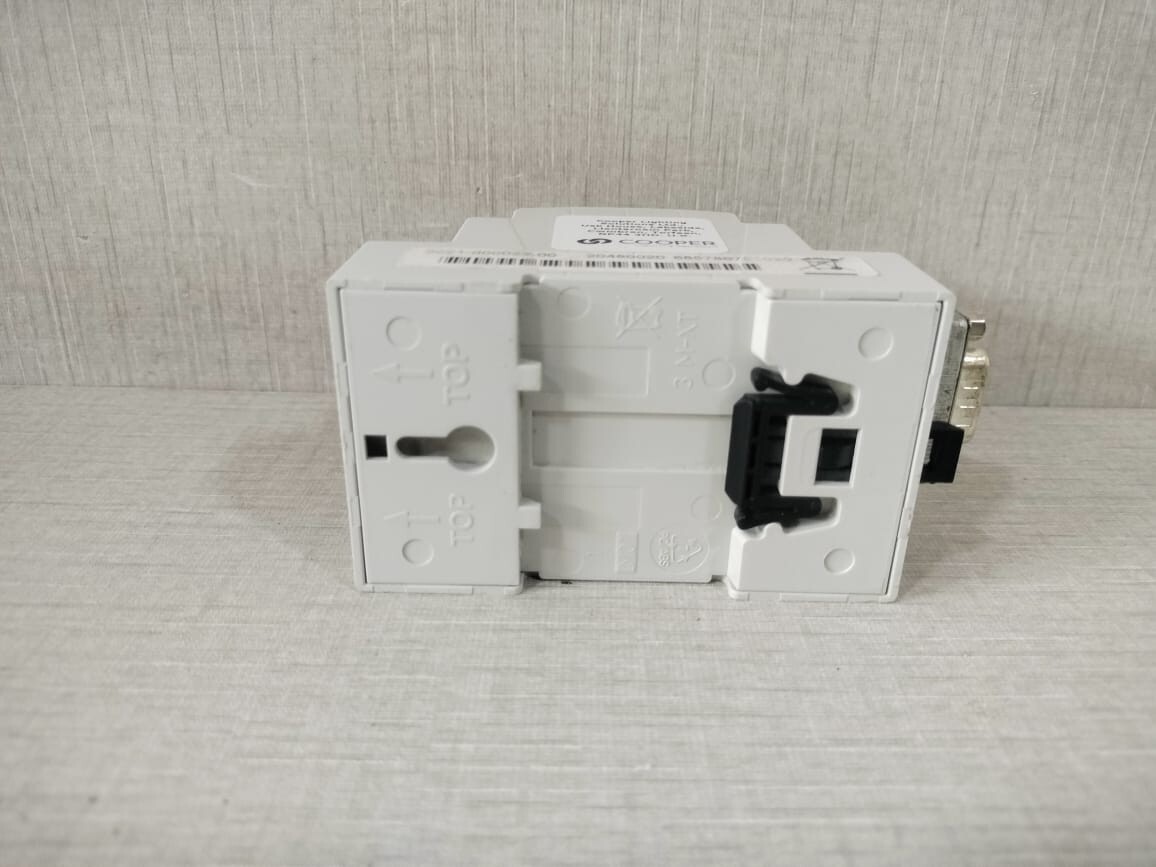 Cooper Crouse-Hinds SI-2-D COOPER LIGHTING SOLUTIONS SI-2-D SYSTEM INTEGRATOR 9