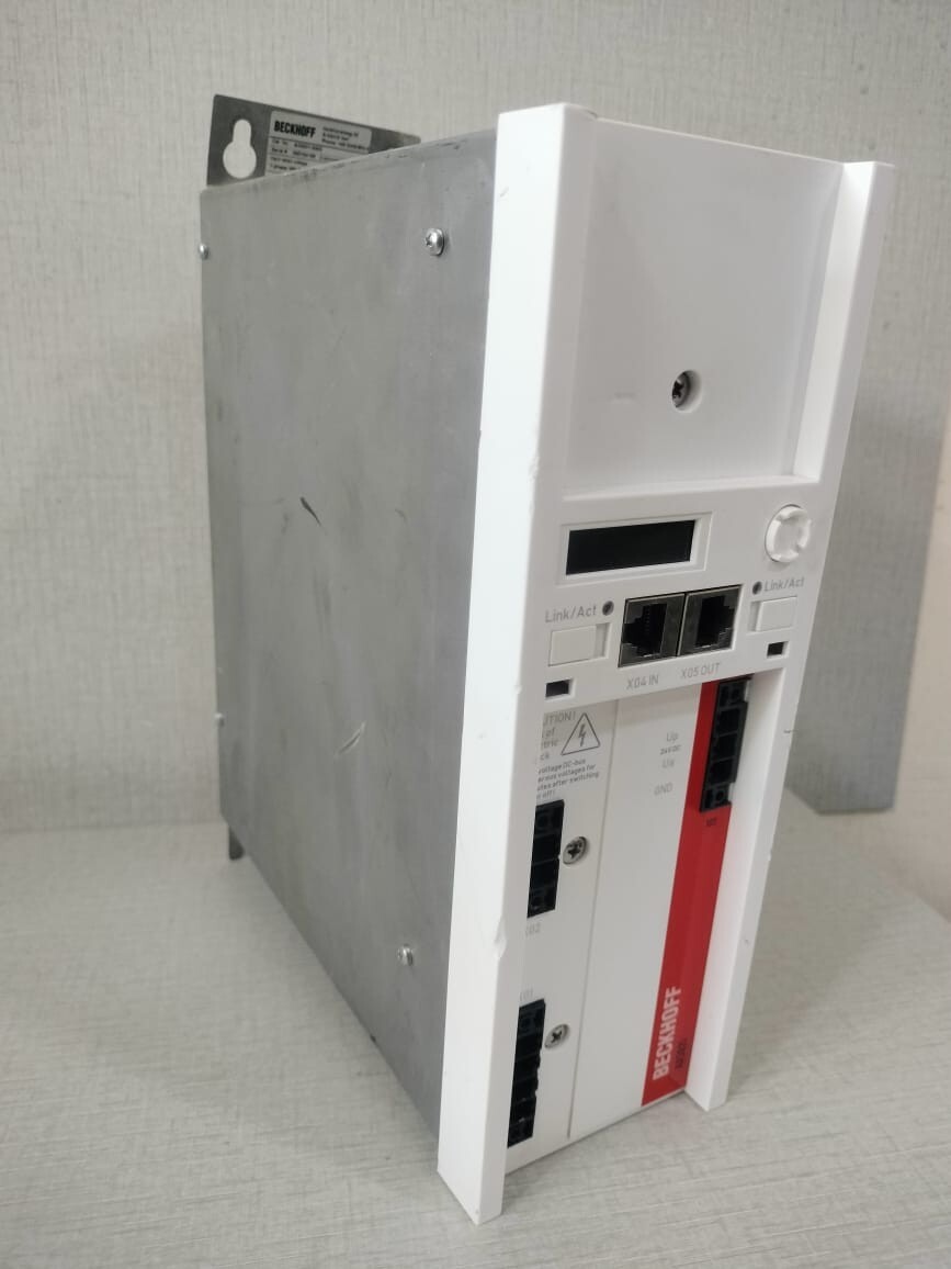 Beckhoff AX5021-0000 BECKHOFF AX5021-0000 15 OHM 50/60Hz SERVER DRIVER 4