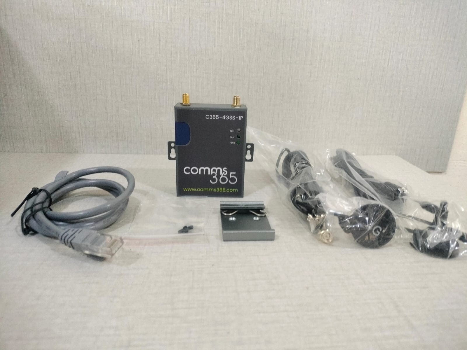 COMMS 365 C365-4GSS-1P INDUSTRIAL 4G ROUTER 7.5-32V