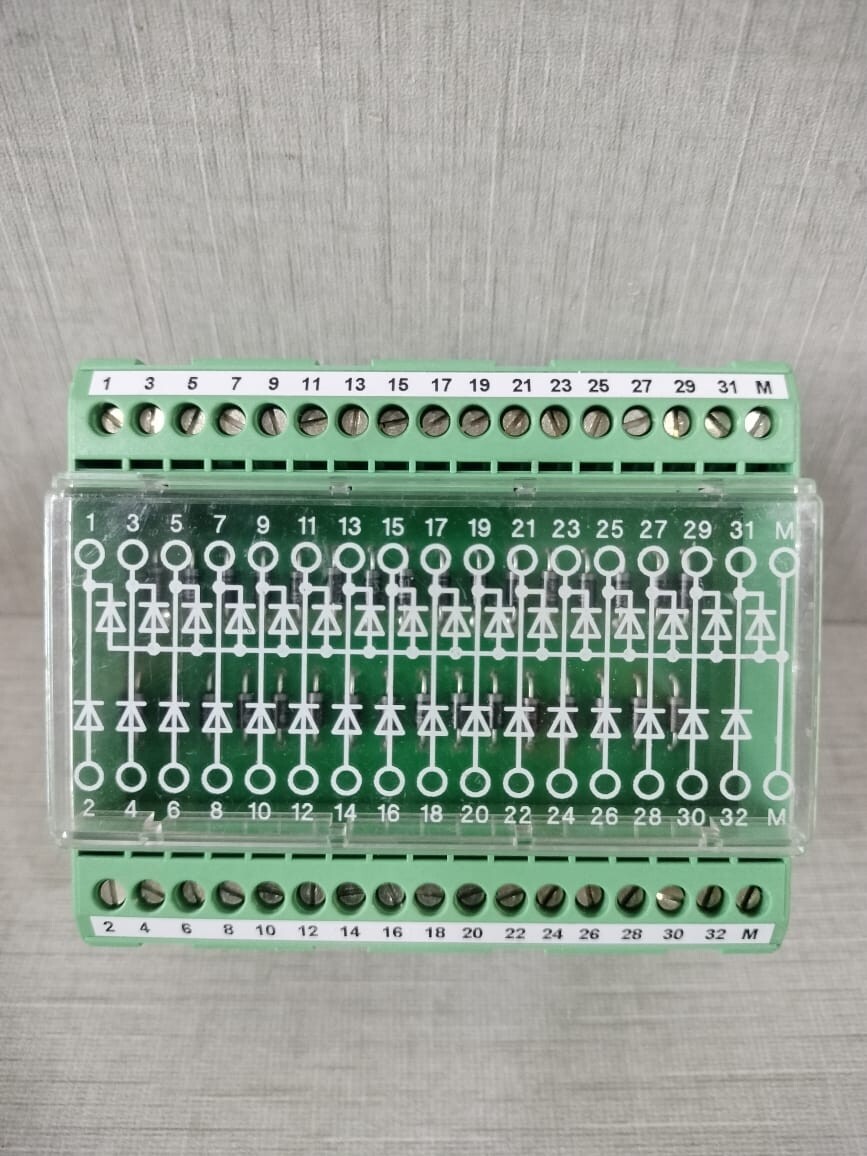 Phoenix Contact 2954785 PHOENIX CONTACT EMG 90-DIO 32M/LP DIODE BLOCK 2