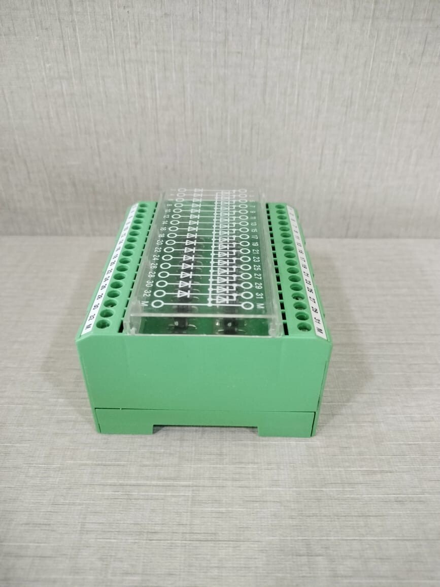 Phoenix Contact 2954785 PHOENIX CONTACT EMG 90-DIO 32M/LP DIODE BLOCK 4