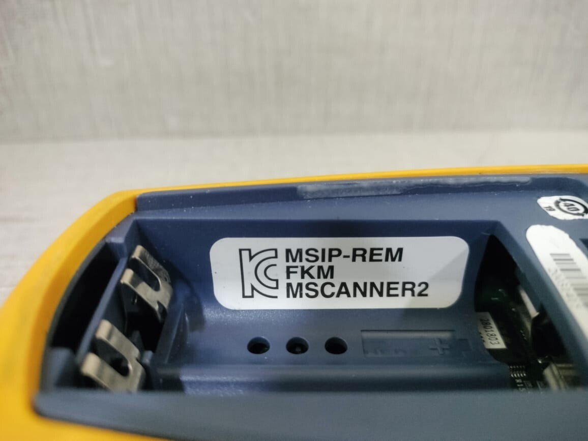 Fluke NETWORKS FLUKE NETWORKS MICROSCANNER² CABLE TESTER 10