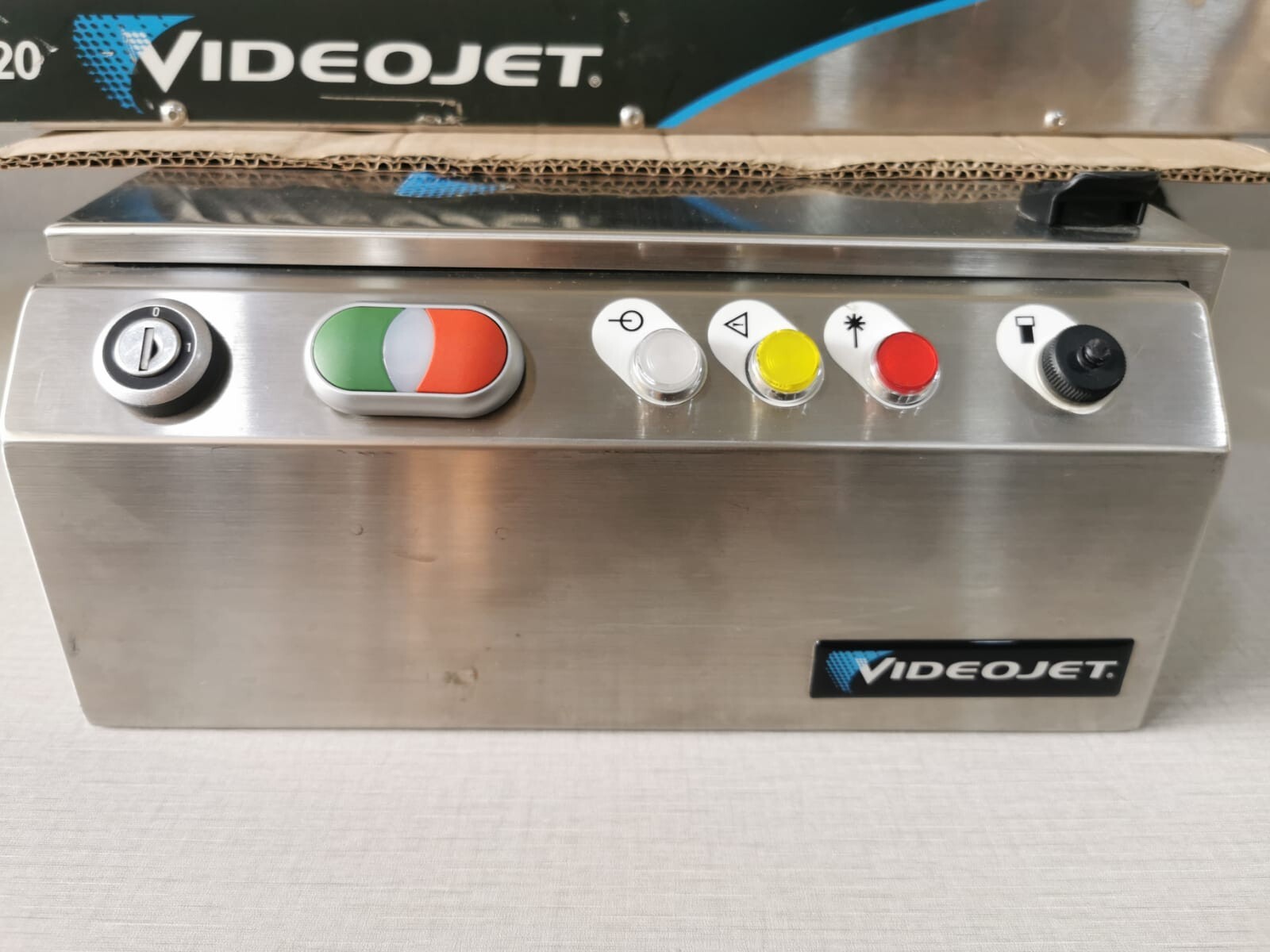 Videojet 3120-IP54 VIDEOJET 3120-IP54 LASER MARKING SYSTEM 100-240V 50/60HZ 1PH 9