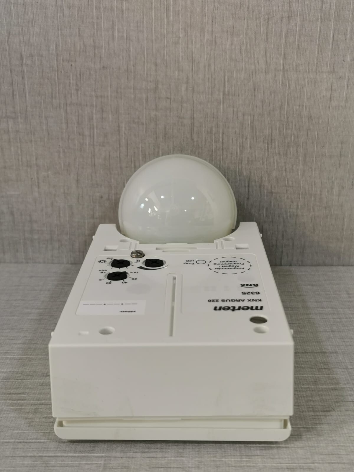 Merten ARGUS-220 MERTEN 632519 KNX ARGUS 220 4