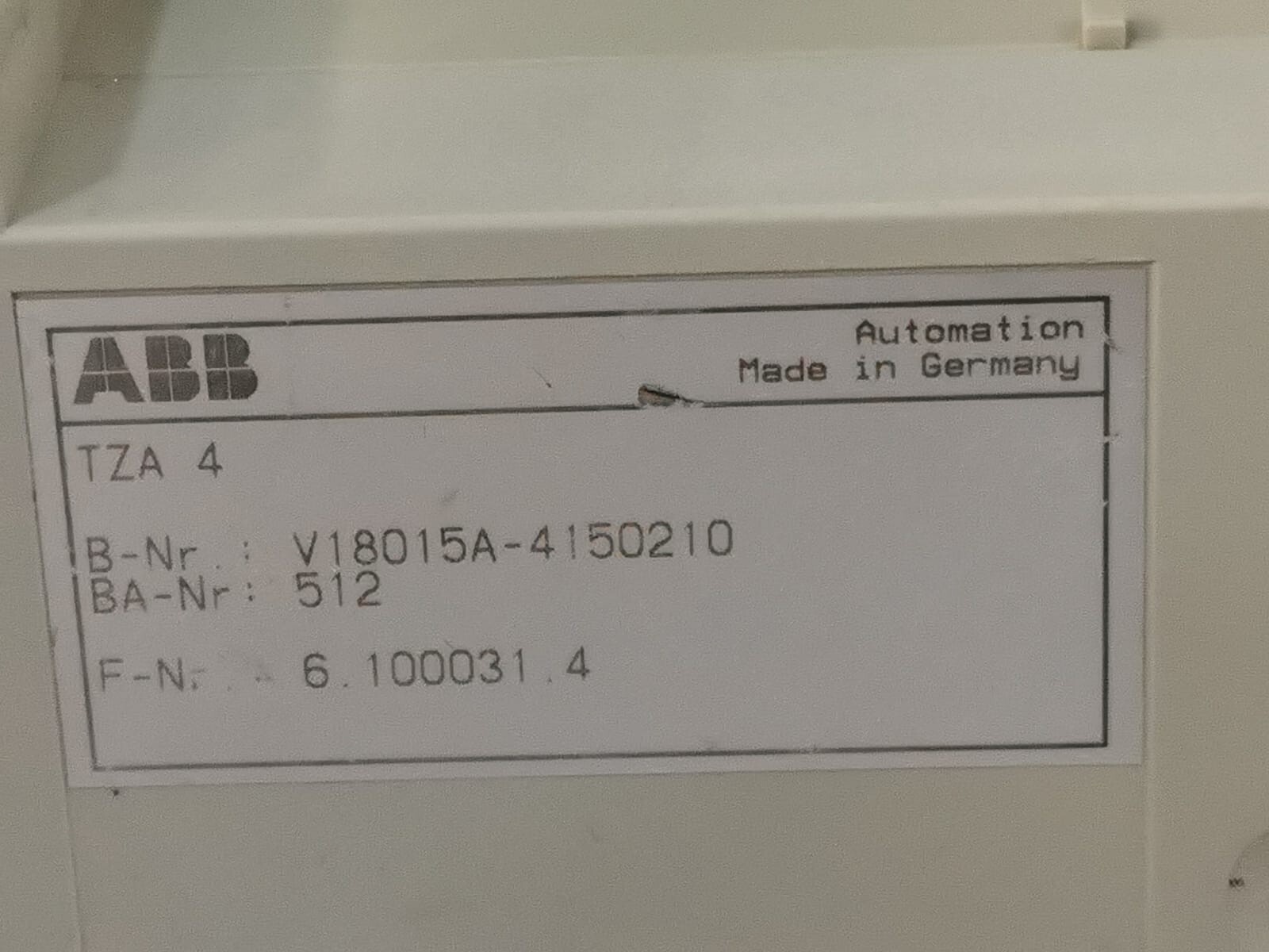 ABB V18015A-4150210 ABB TZA4 DIGITAL MEASURING COMPUTER V18015A-4150210 3