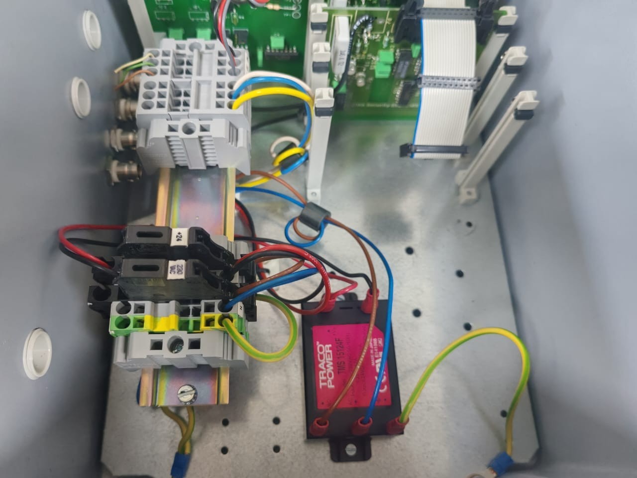 Rockwell Automation CWA-9000 CWA 9000 LEAK DETECTION / LOCATION SYSTEM CWA 9222 CWA SYSTEM AB BOX 4