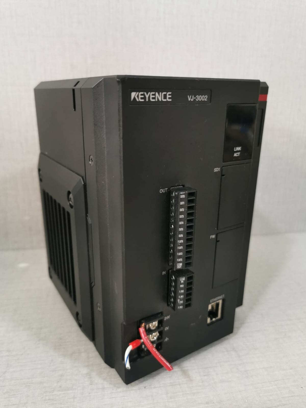 KEYENCE VJ-3002 KEYENCE VJ-3002 IMAGE PROCESSING CONTROLLER 3
