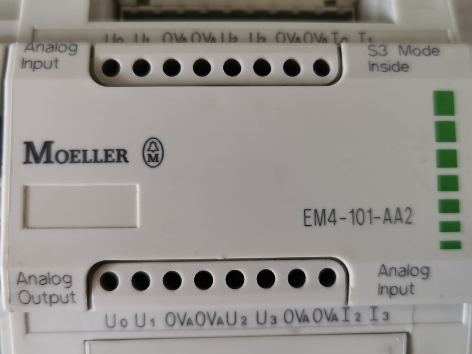 Moeller EM4-101-AA2 MOELLER EM4-101-AA2 ANALOG MODULE 3