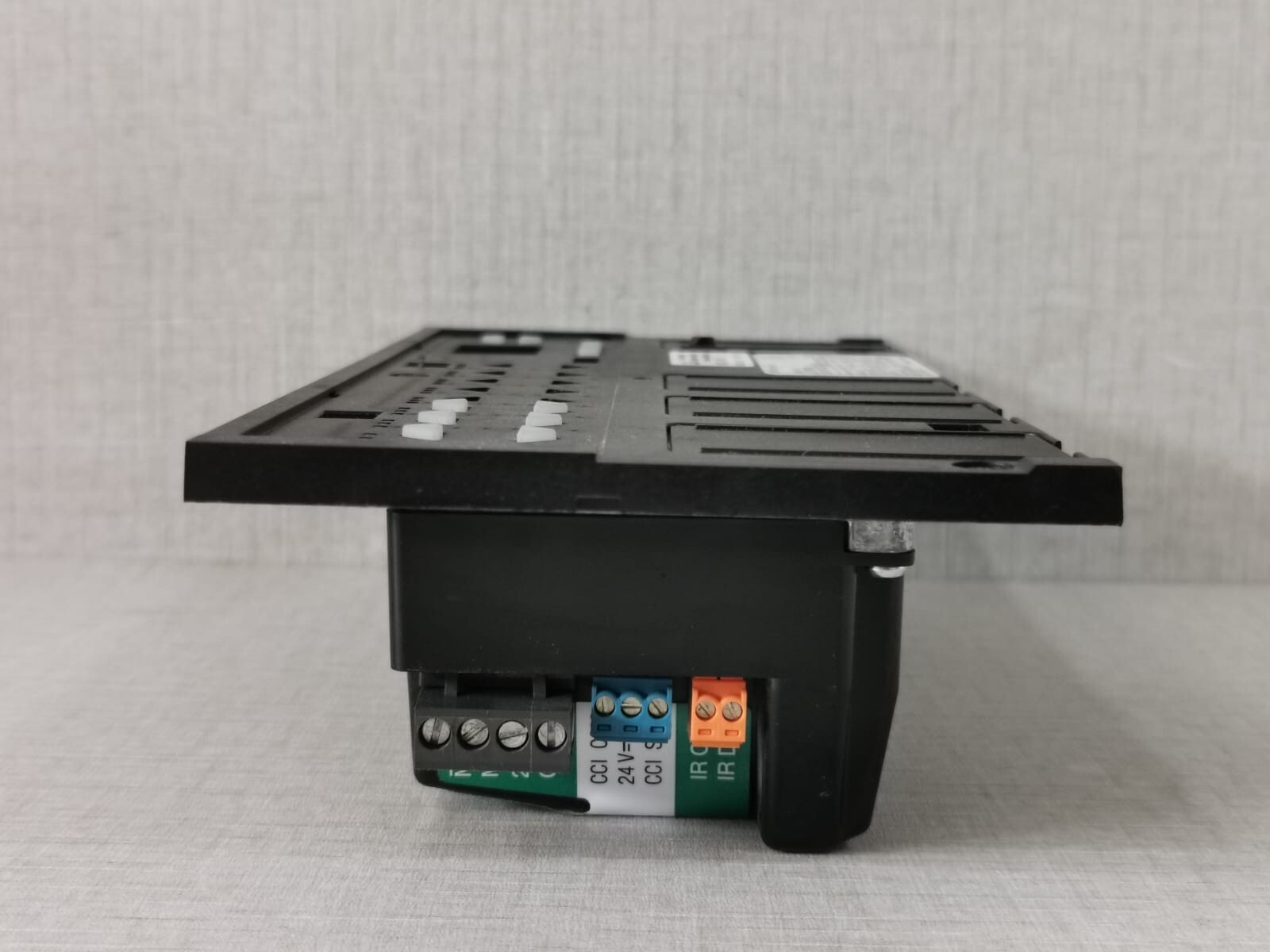 Lutron QSGR-3P LUTRON GRAFIK EYE QS QSGR-3P BASE CONTROL UNIT,3 LIGHTING ZONES-MISSING KEYPAD 7