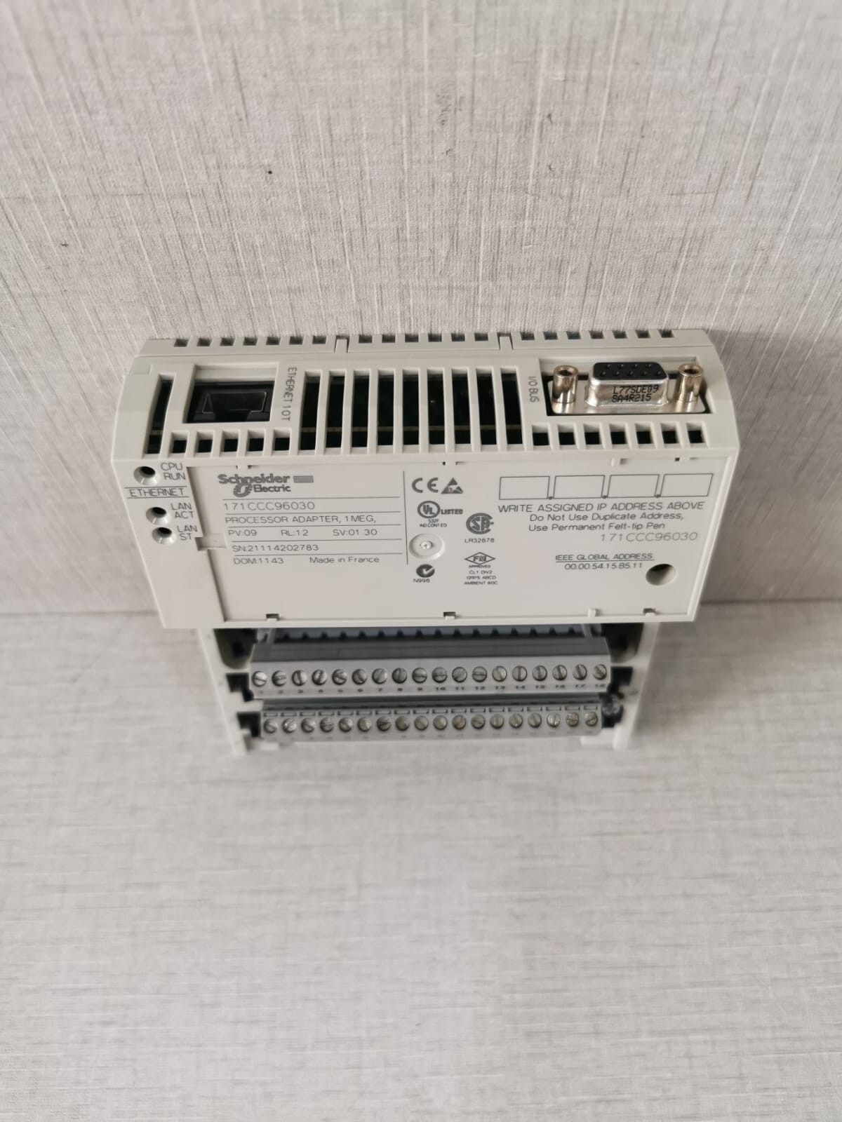 Schneider Electric 171CCC96030 Schneider Electric 171CCC96030 Processor Adapter with BASE 170ADM35010 5