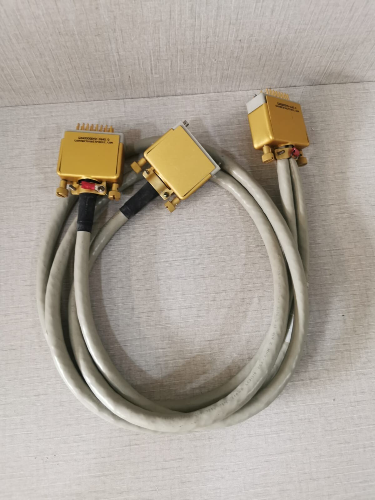 Agilent Technologies 18293-60601 LEEMAH AGILENT 18293-60601 REV.B Y Cable Assembly Set Interface Device 4