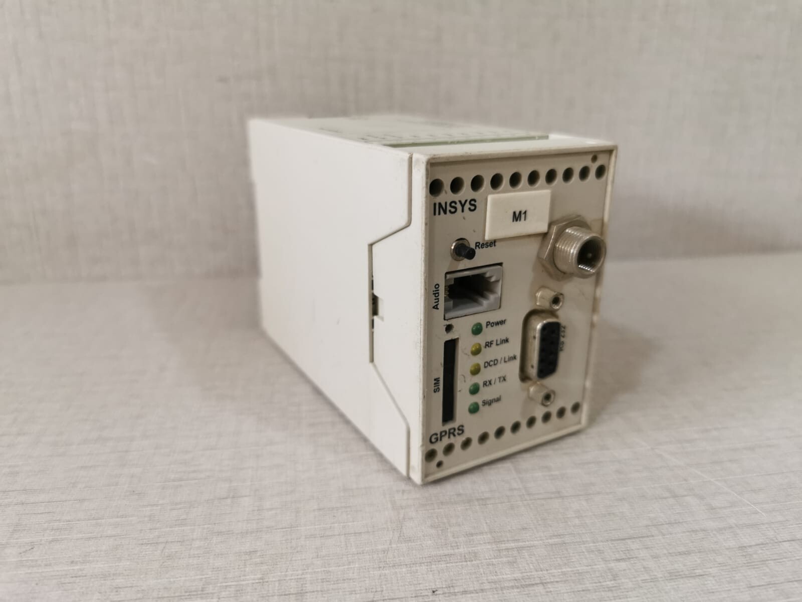 INSYS GPRS-900 INSYS GPRS 4.1 /GPRS 900/1800 2