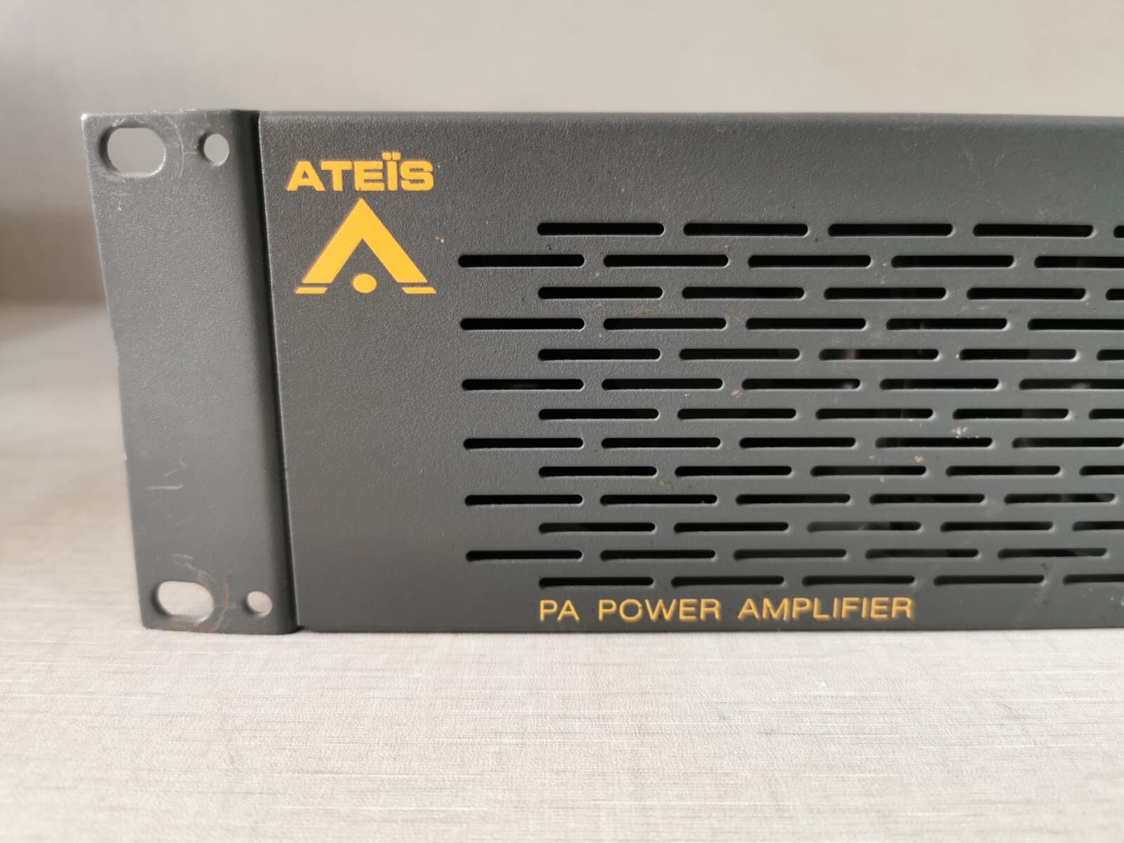 ATEIS SPA-2240 ATEIS SPA-2240 PA POWER AMPLIER 2