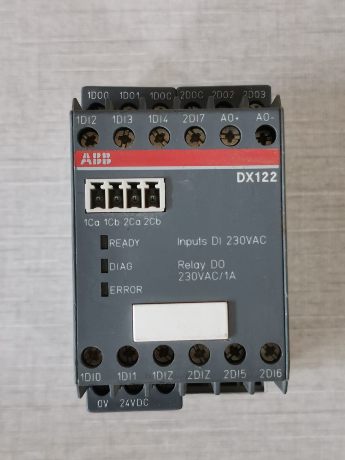 ABB 1SAJ622000R0101 ABB DX122 /1SAJ622000R0101 DX122-FBP.0 A4 MODULE FOR UMC100-WITHOUT COVER 2