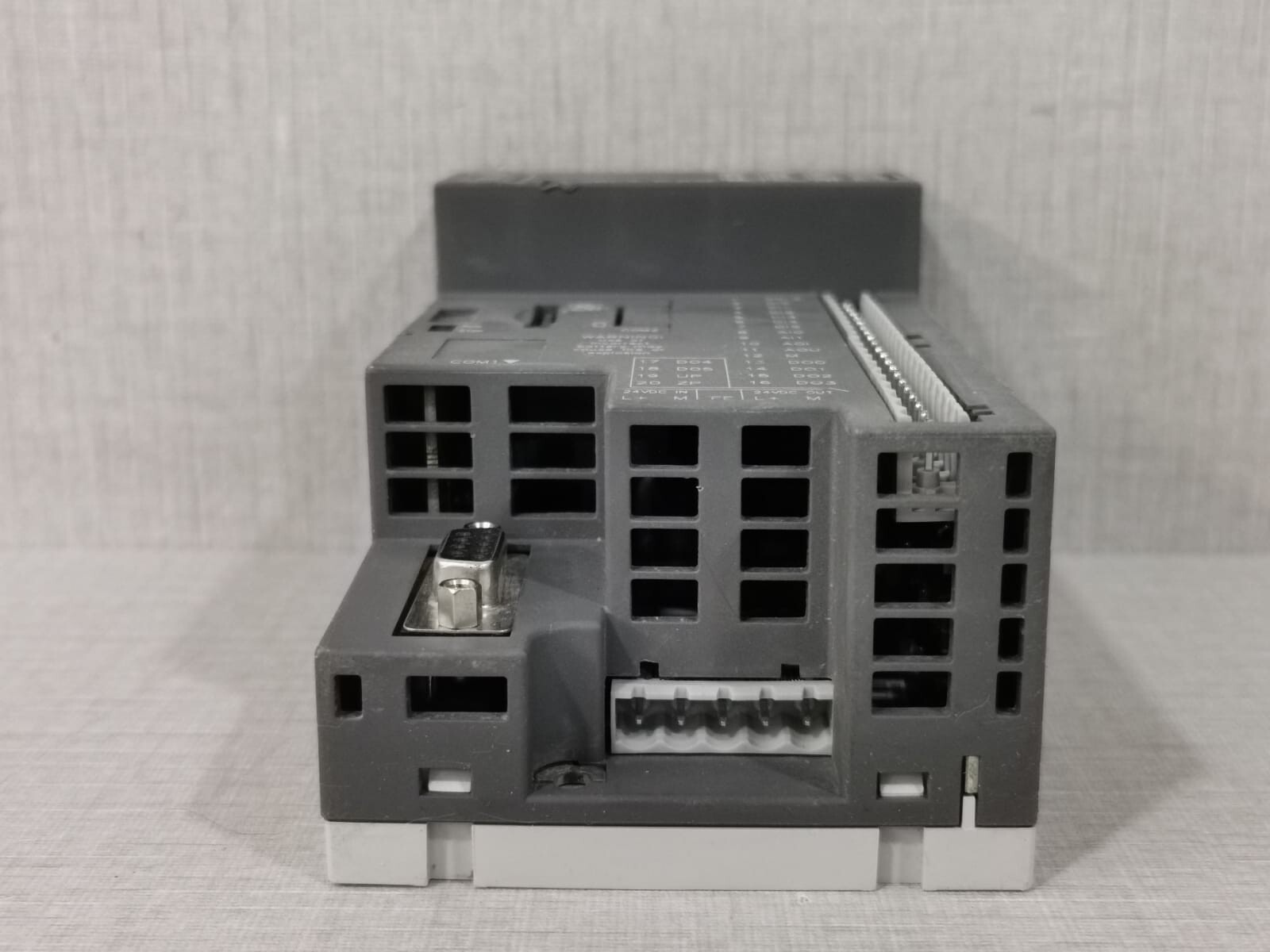 ABB PM564-TP ABB PM564-TP A9 Power Module 1SAP120900R0001 PM564 7