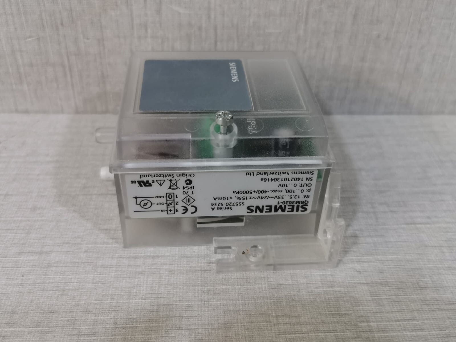 Siemens QBM3020-1 Siemens QBM3020-1 Air Differential Pressure Sensor 4