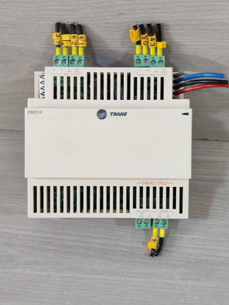 TRANE PM014 X13651473010 REV 102 POWER SUPPLY MODULE 24VAC ONLY