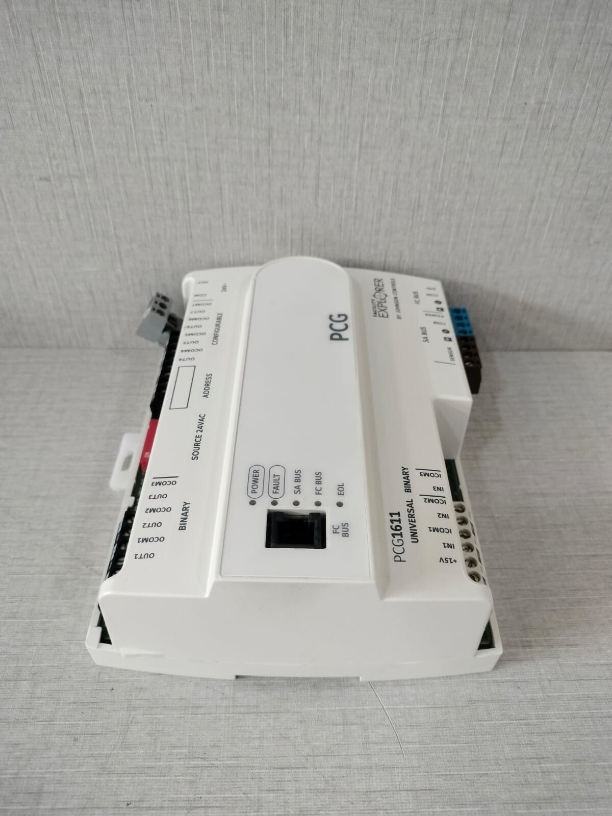 Johnson Controls PCG1611 FX-PCG1611-1 JOHNSON CONTROLS PCG1611 FX-PCG1611-1 REV Y S/W VER 6.2 RY11825 4